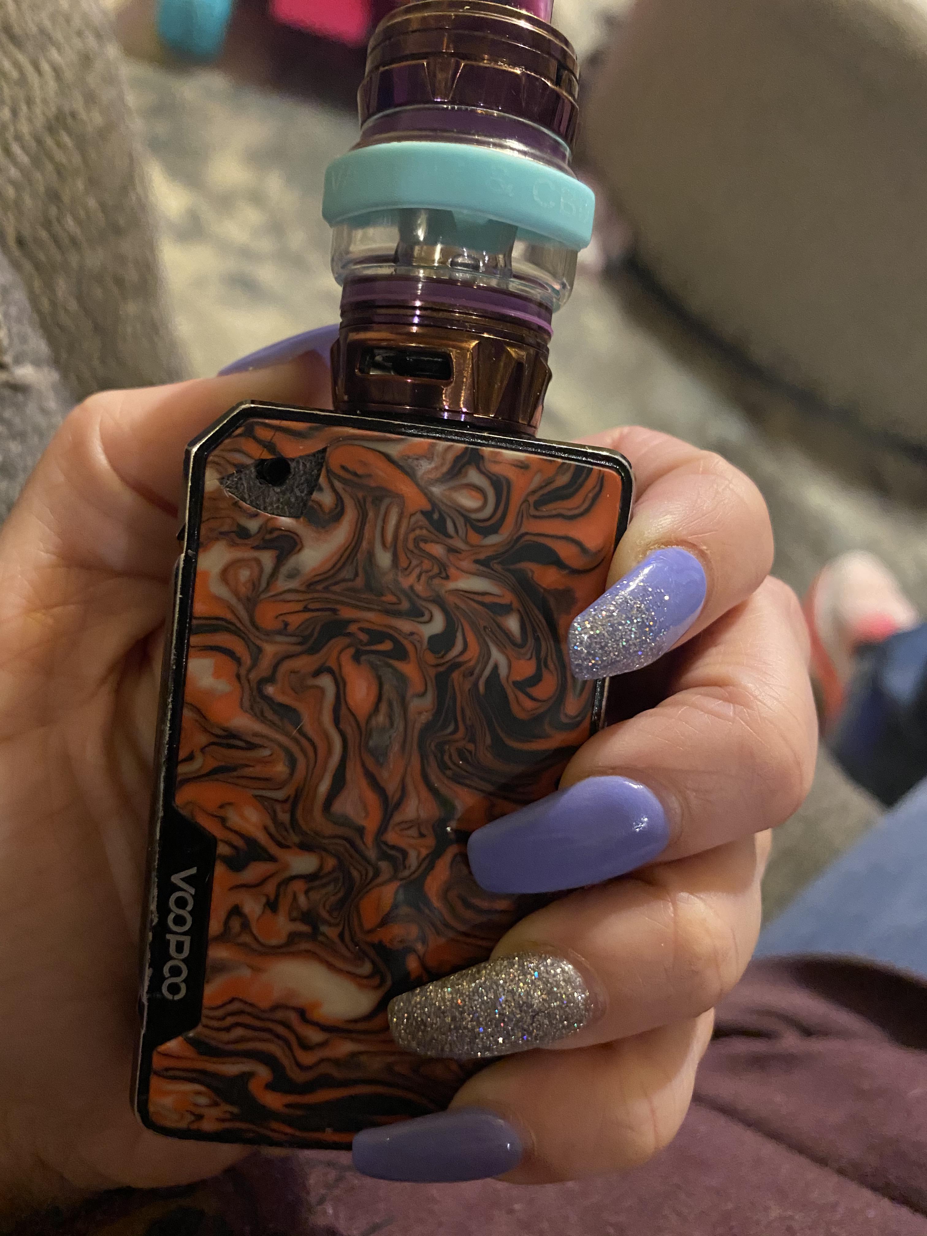 Safe to use? When I dropped it, it cracked, and eventually this chunk