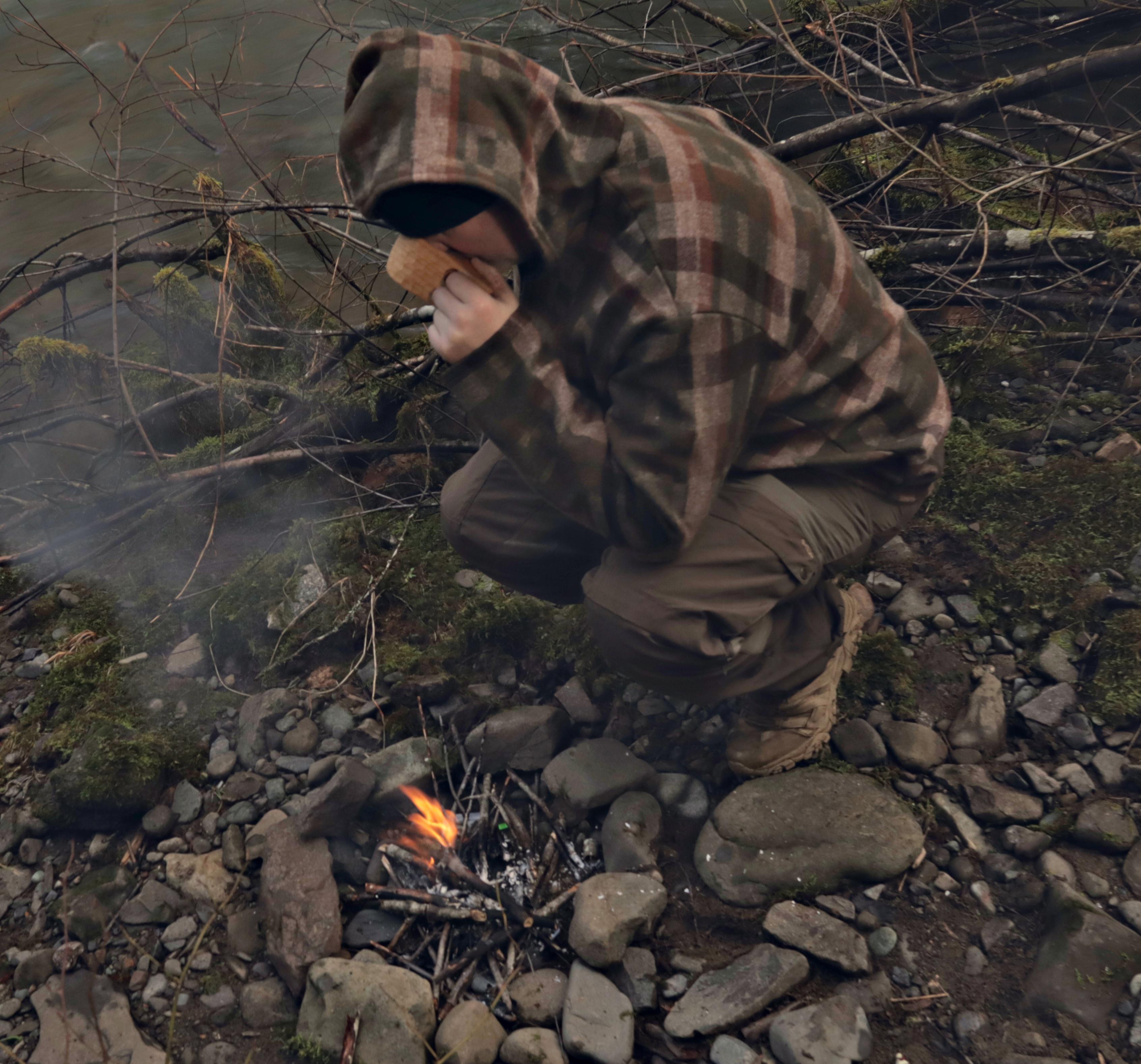 A good evening to practice some wet wood fire building and enjoy a cupa