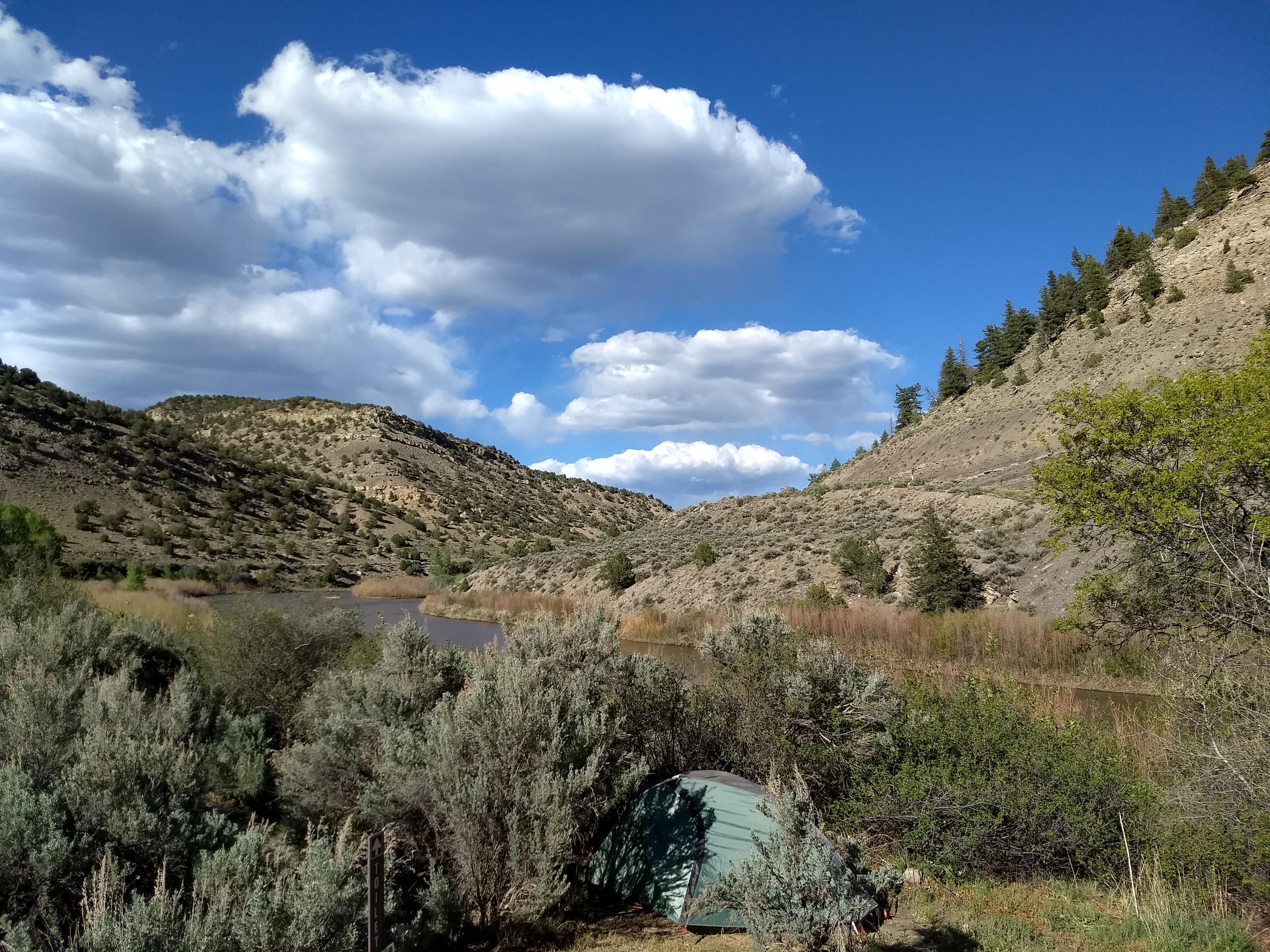 Free blm sites off the Colorado River, was a beautiful night. r/camping