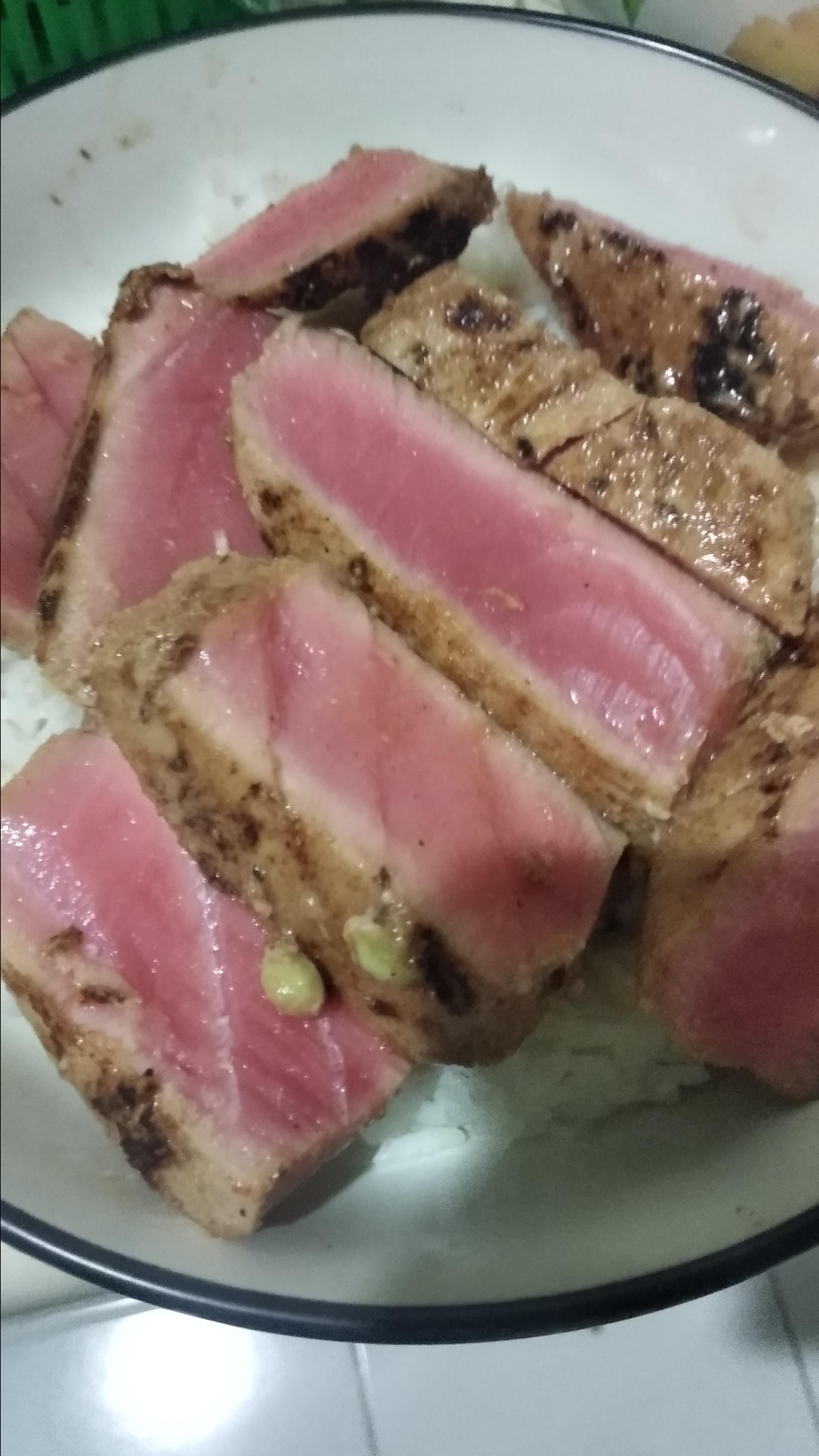 Everyone.. this is my first time cooking tuna. It's tuna steak i think