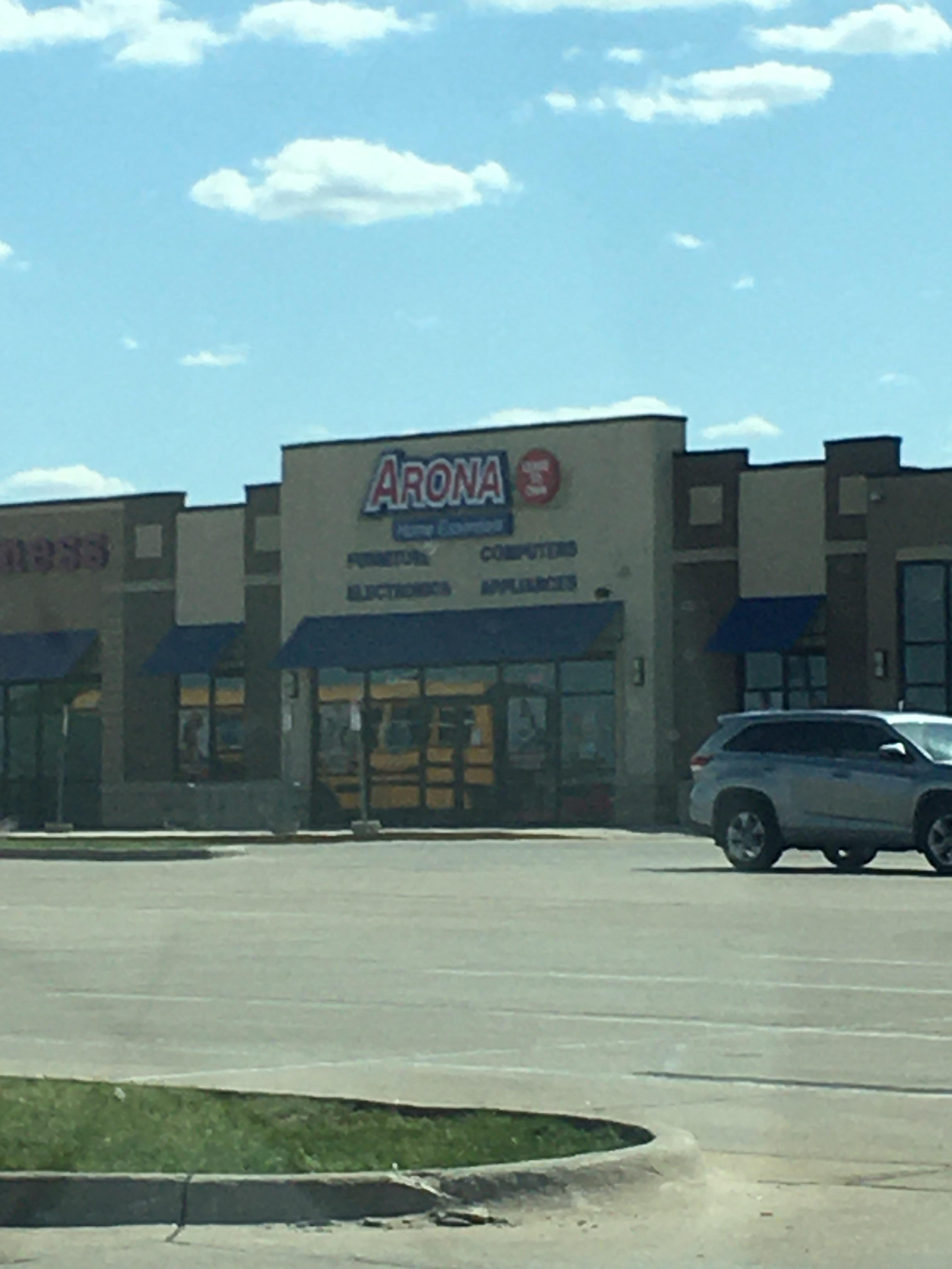Aaron’s meet Arona. Waterloo,IA r/crappyoffbrands