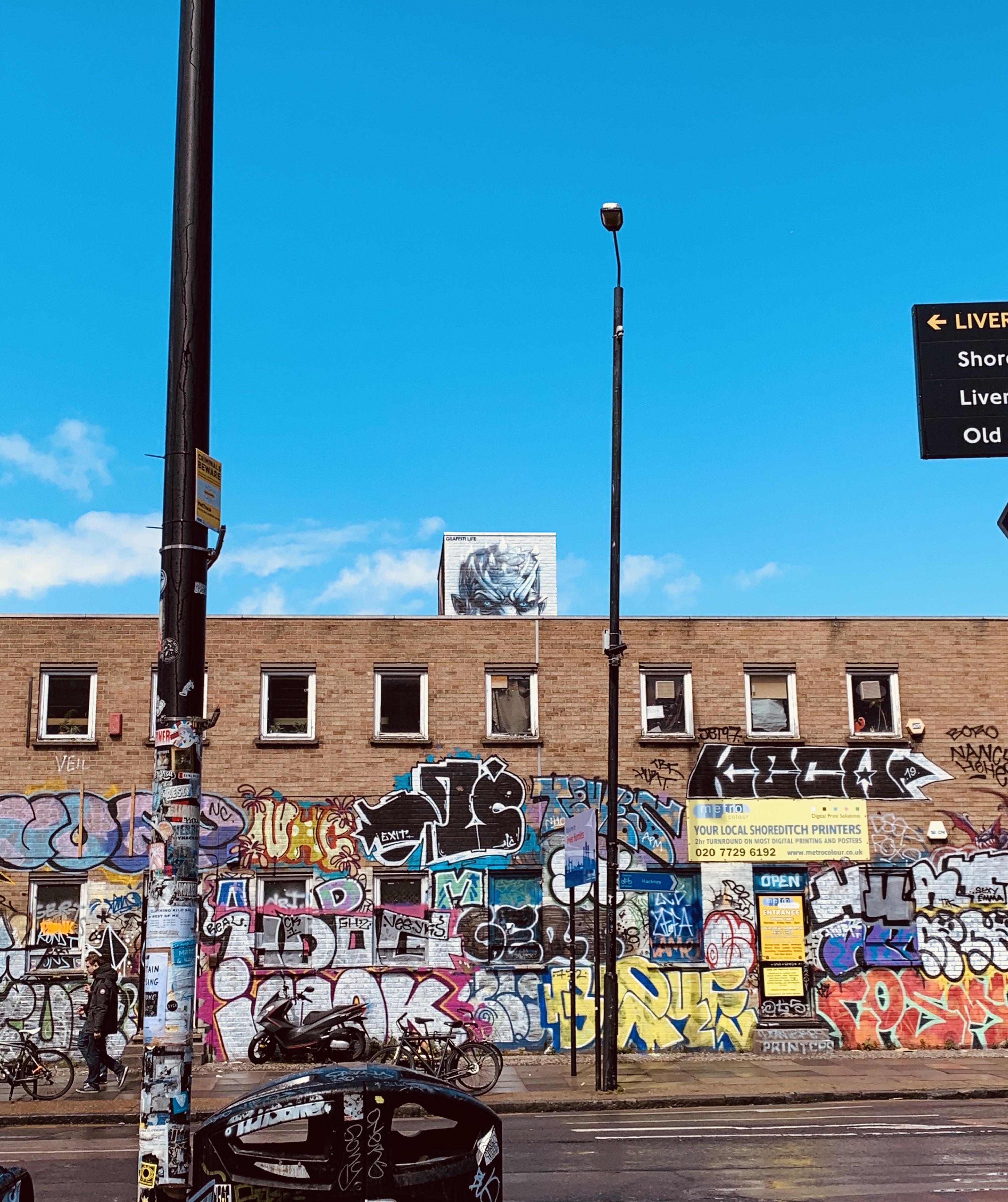 [NO SPOILERS] Night King spotted in the wild, Shoreditch, London. r