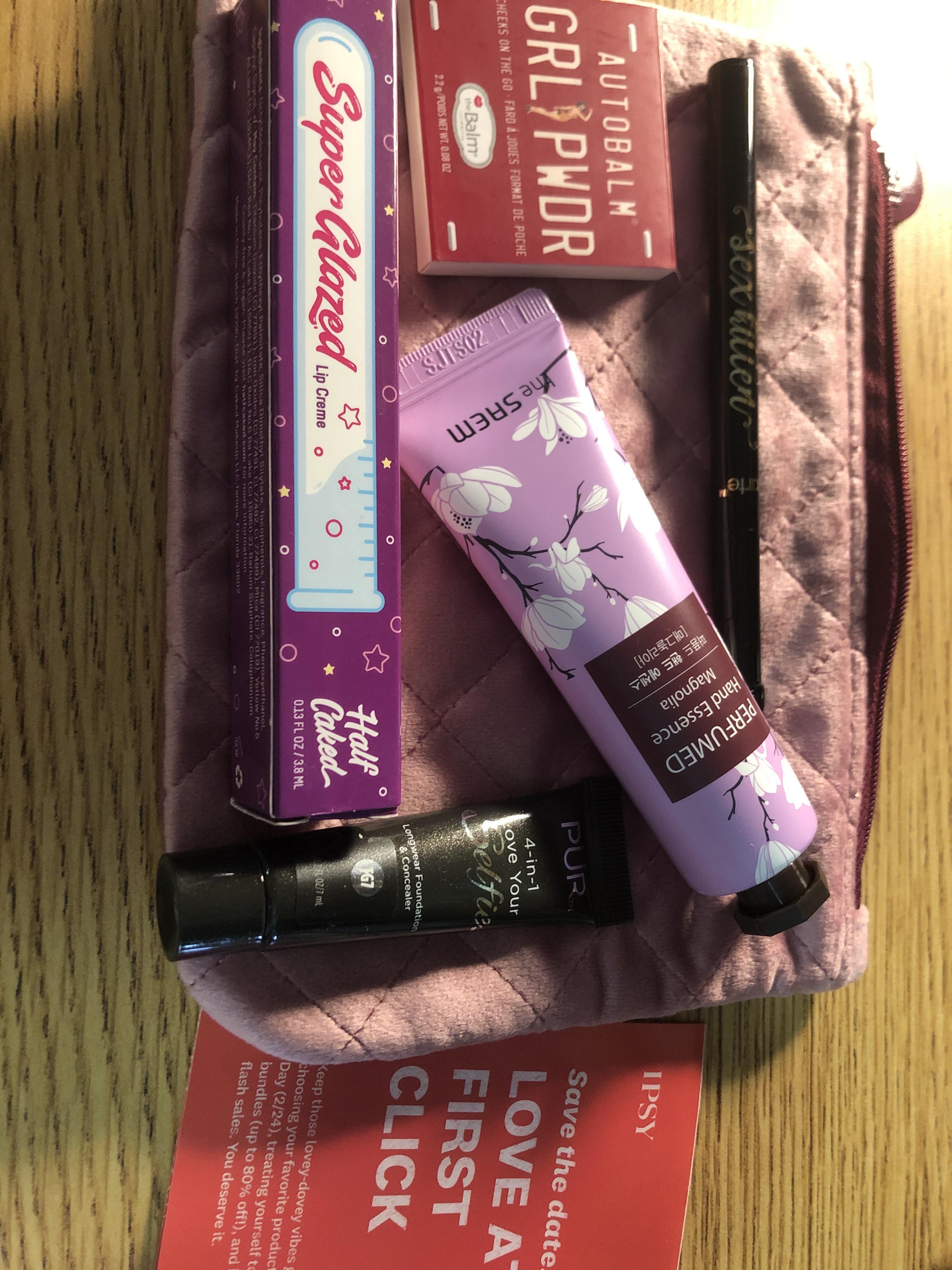 an... extra glam bag? r/BeautyBoxes