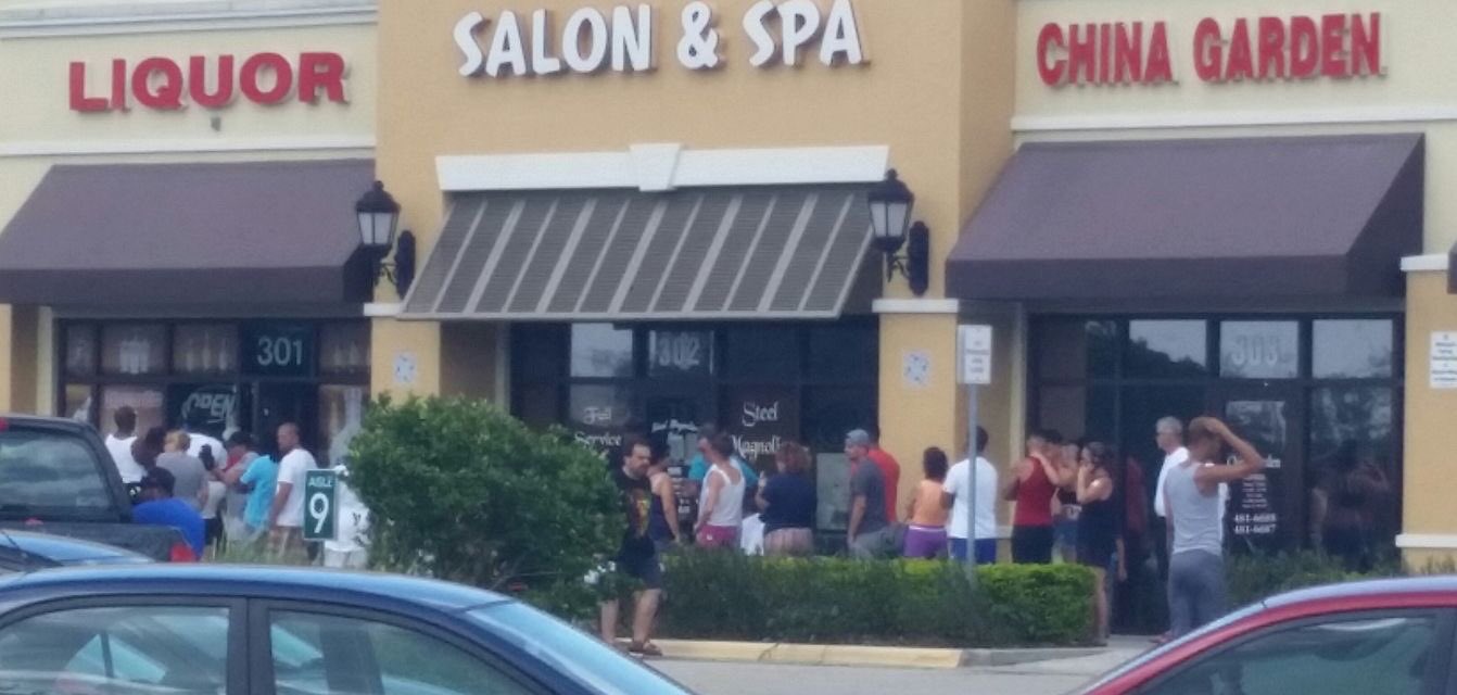 Line at the liquor store in Ft. Myers Florida r/funny