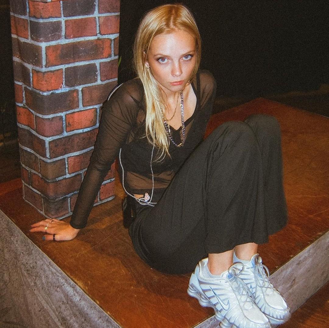 Paula hartmann 😍😍🤤 r/GermanCelebs