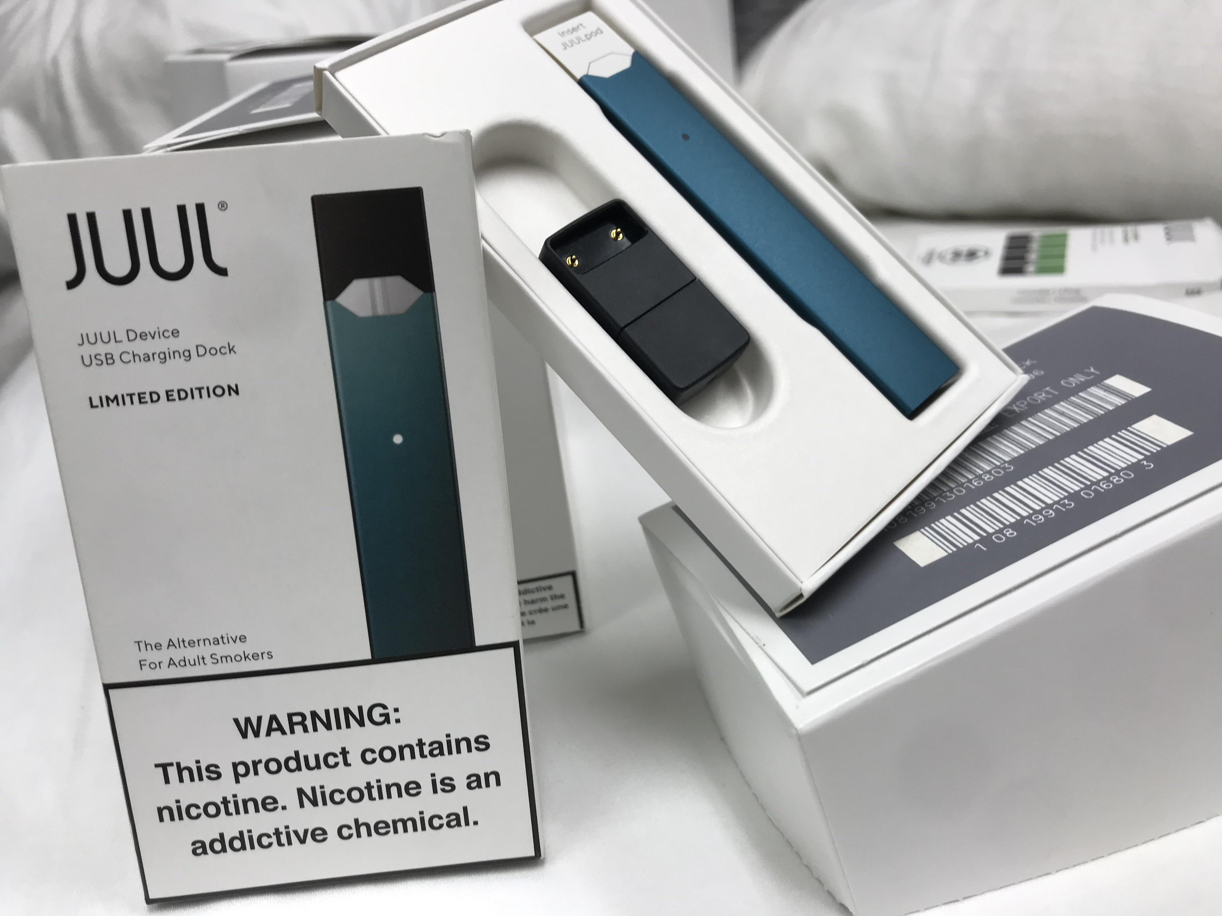Limited Edition Aqua Device r/juul