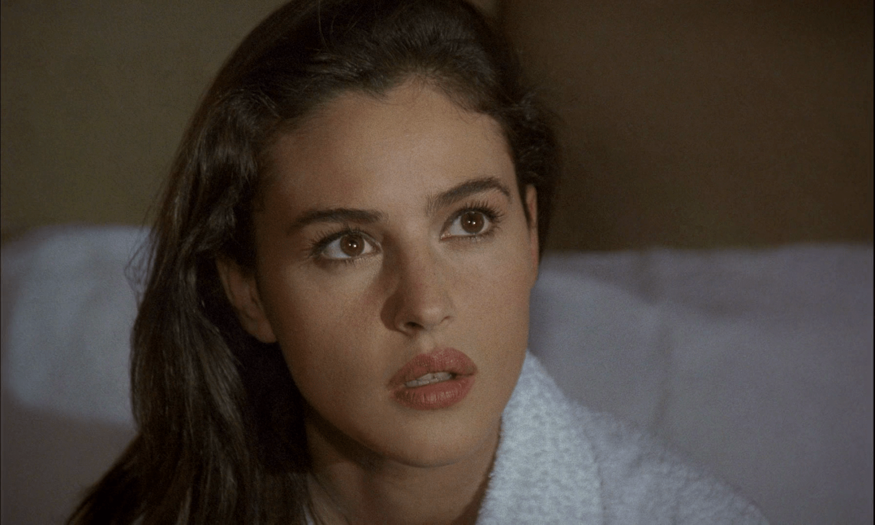 🔞La Riffa 1991 | Monica Bellucci NUDE | | CelebrityNakeds.com