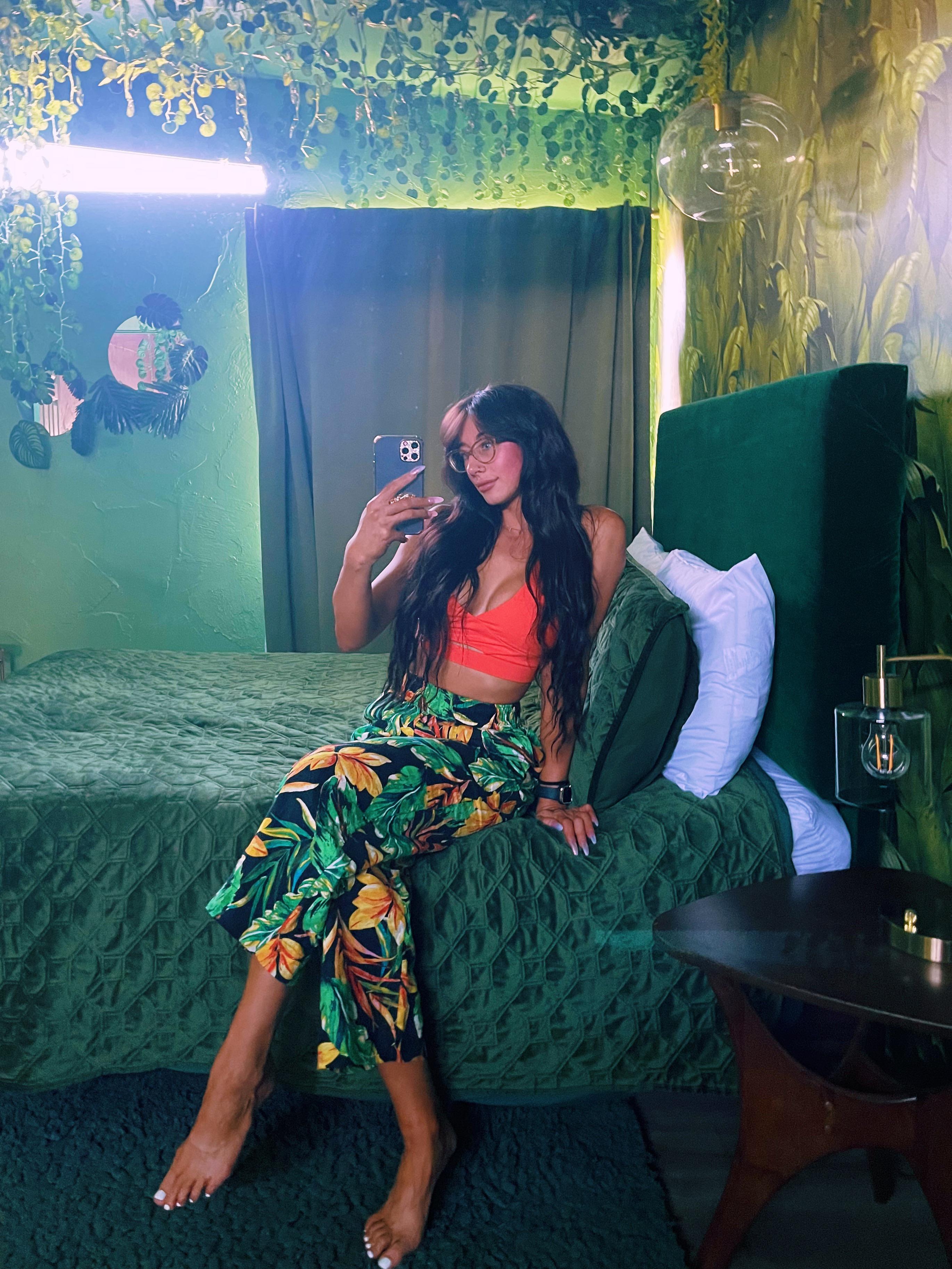 381 best Dressing Room Selfie images on Pholder | Selfie, Gaybrosgonemild and Plus Size