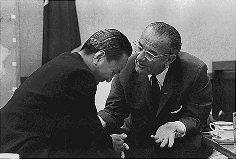 South Vietnamese President Thieu and President Johnson in a meeting at