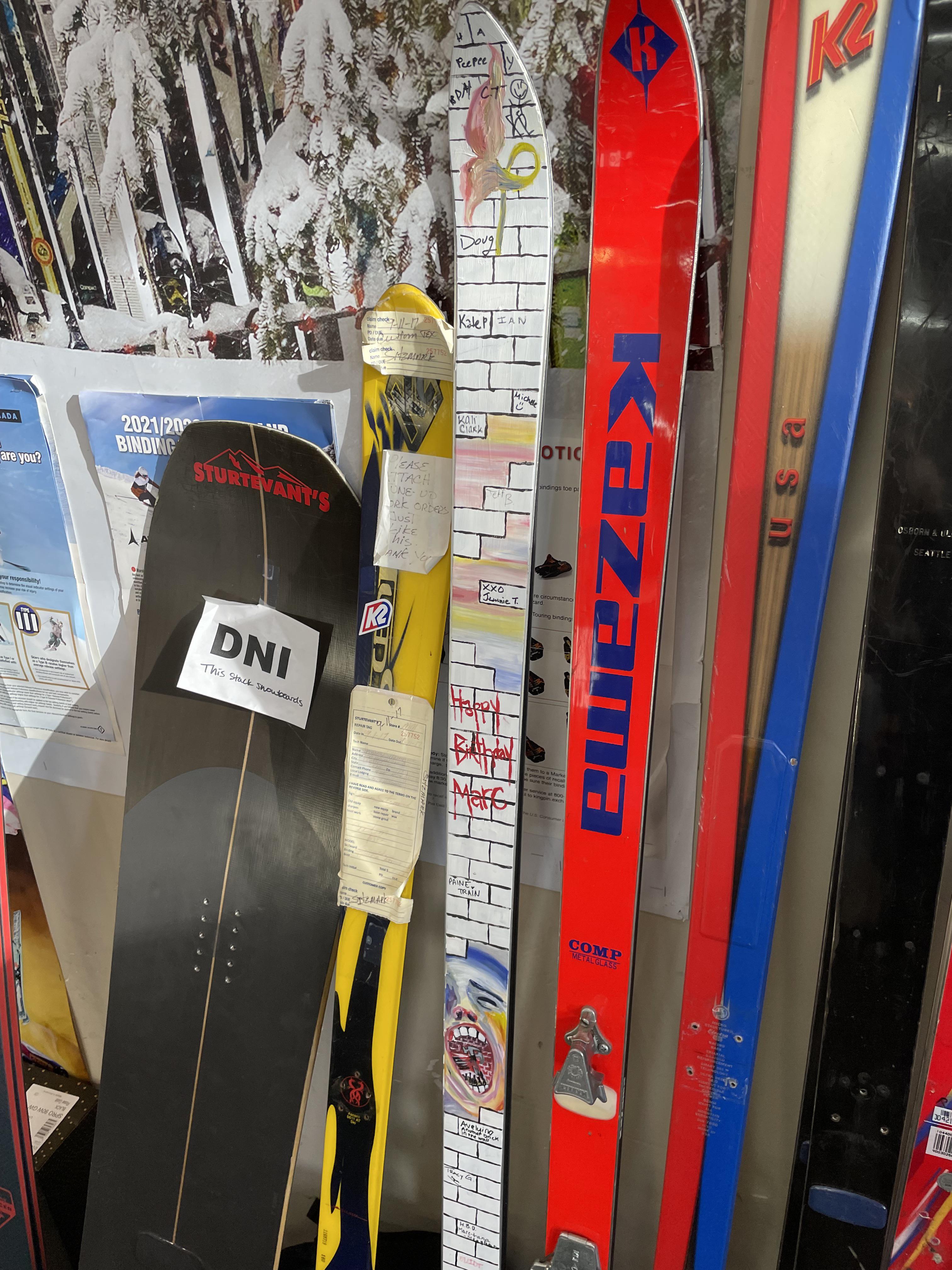 the wall, the ski. Sturtevant’s, Seattle. r/pinkfloyd