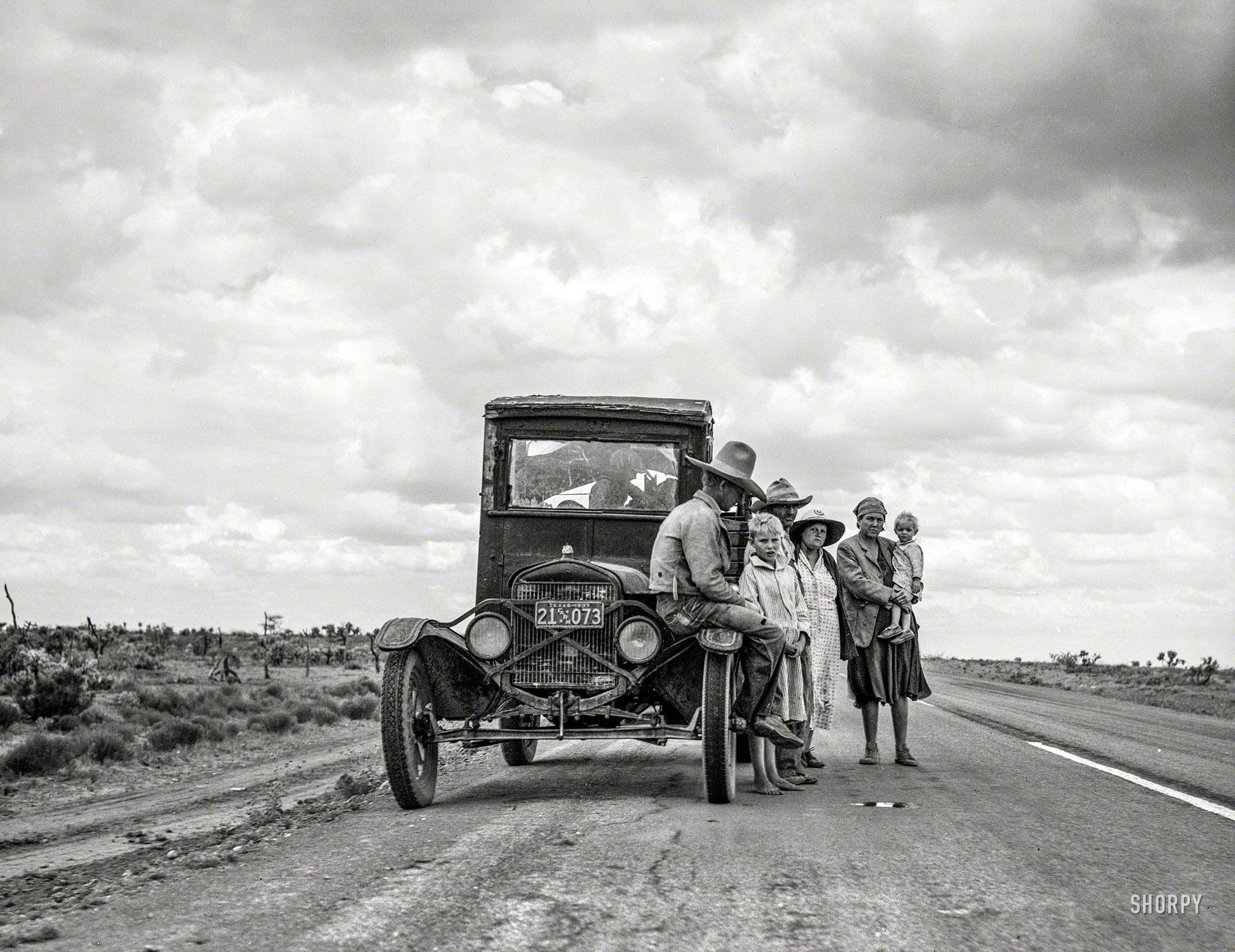 Dustbowl refugees, Lordsburg NM. May, 1937 [2000 x 1542] r/HistoryPorn