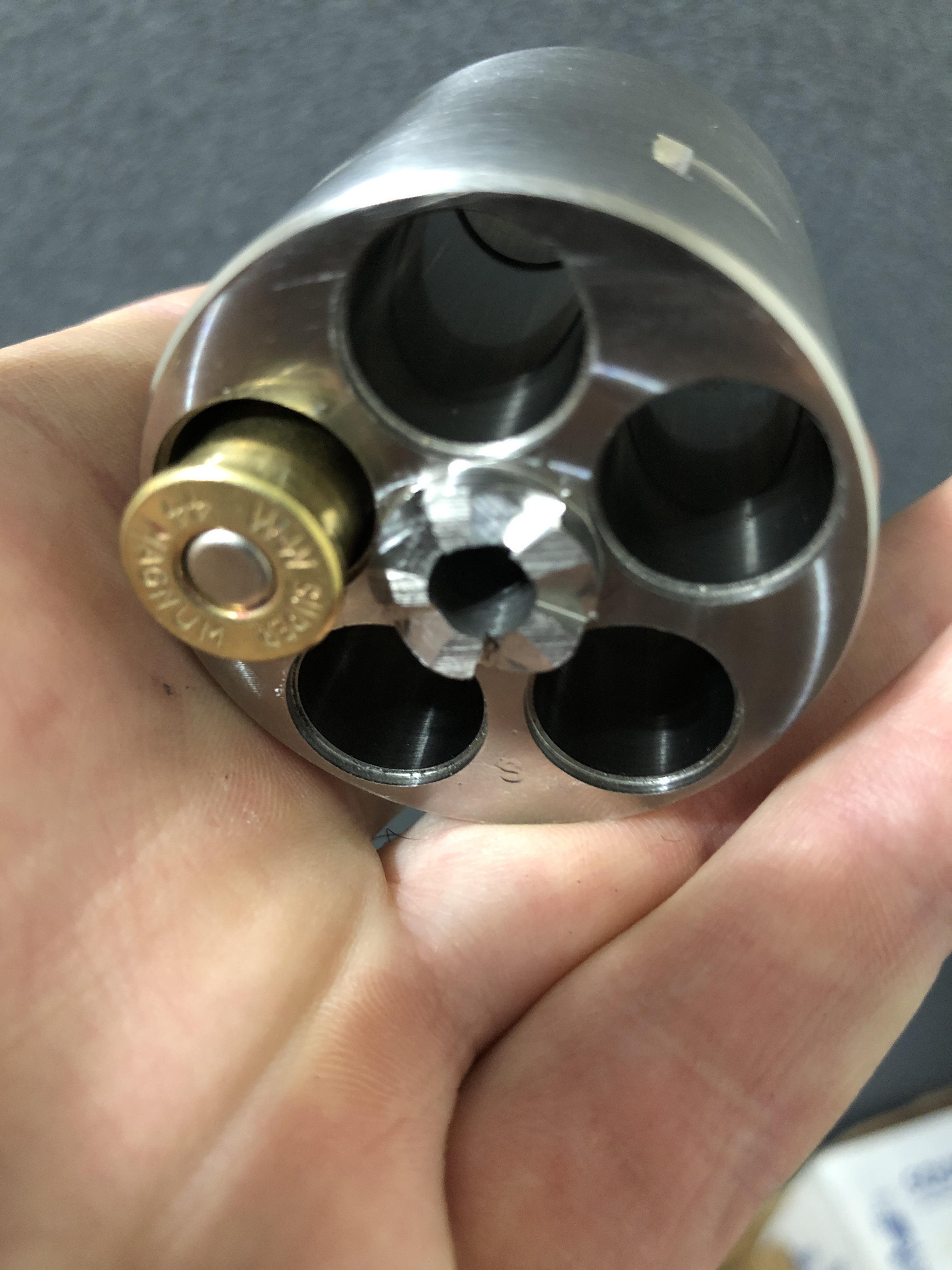 44 mag cartridge sitting in my 480 Ruger cylinder... r/Revolvers