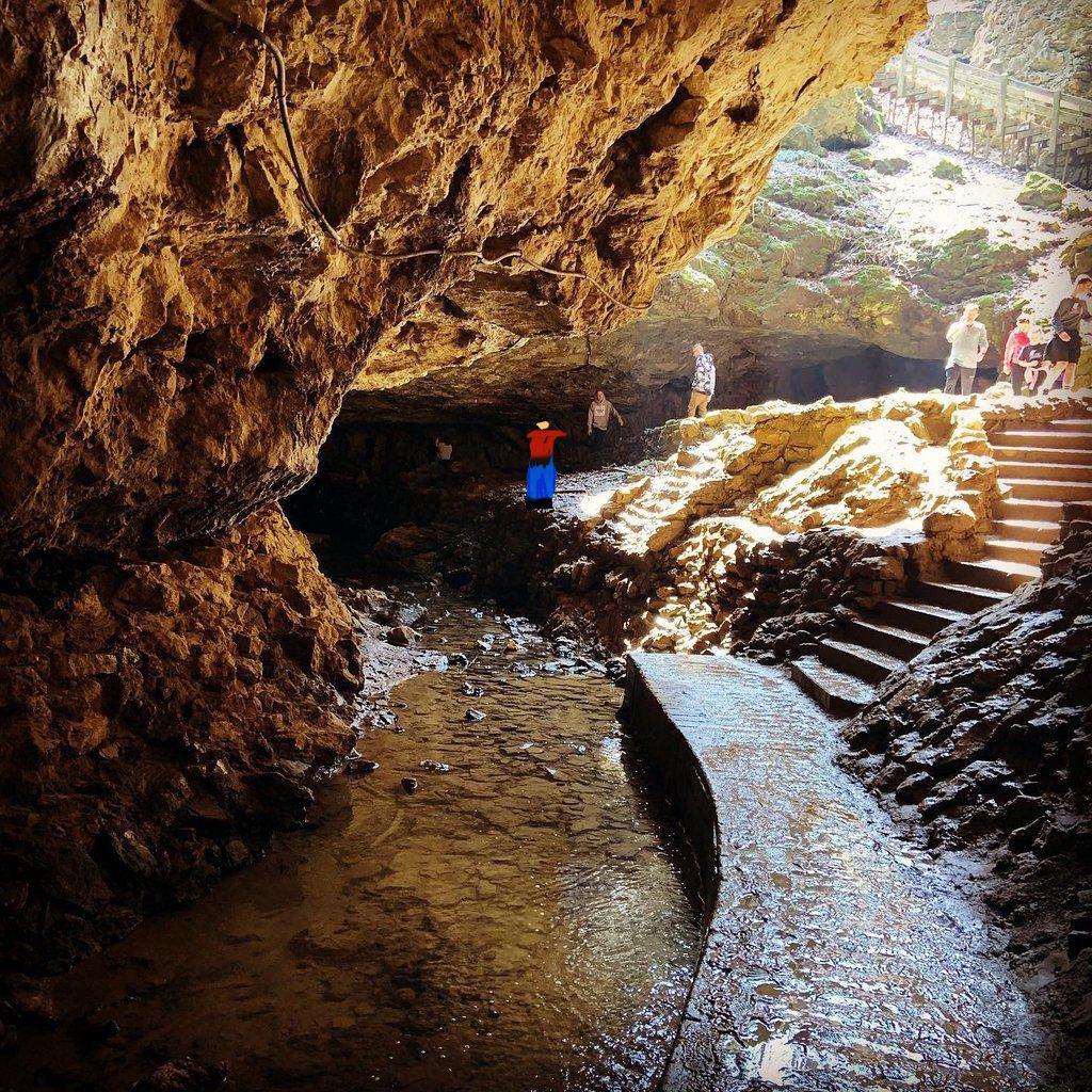 Currently donking about in Maquoketa Caves! r/Iowa