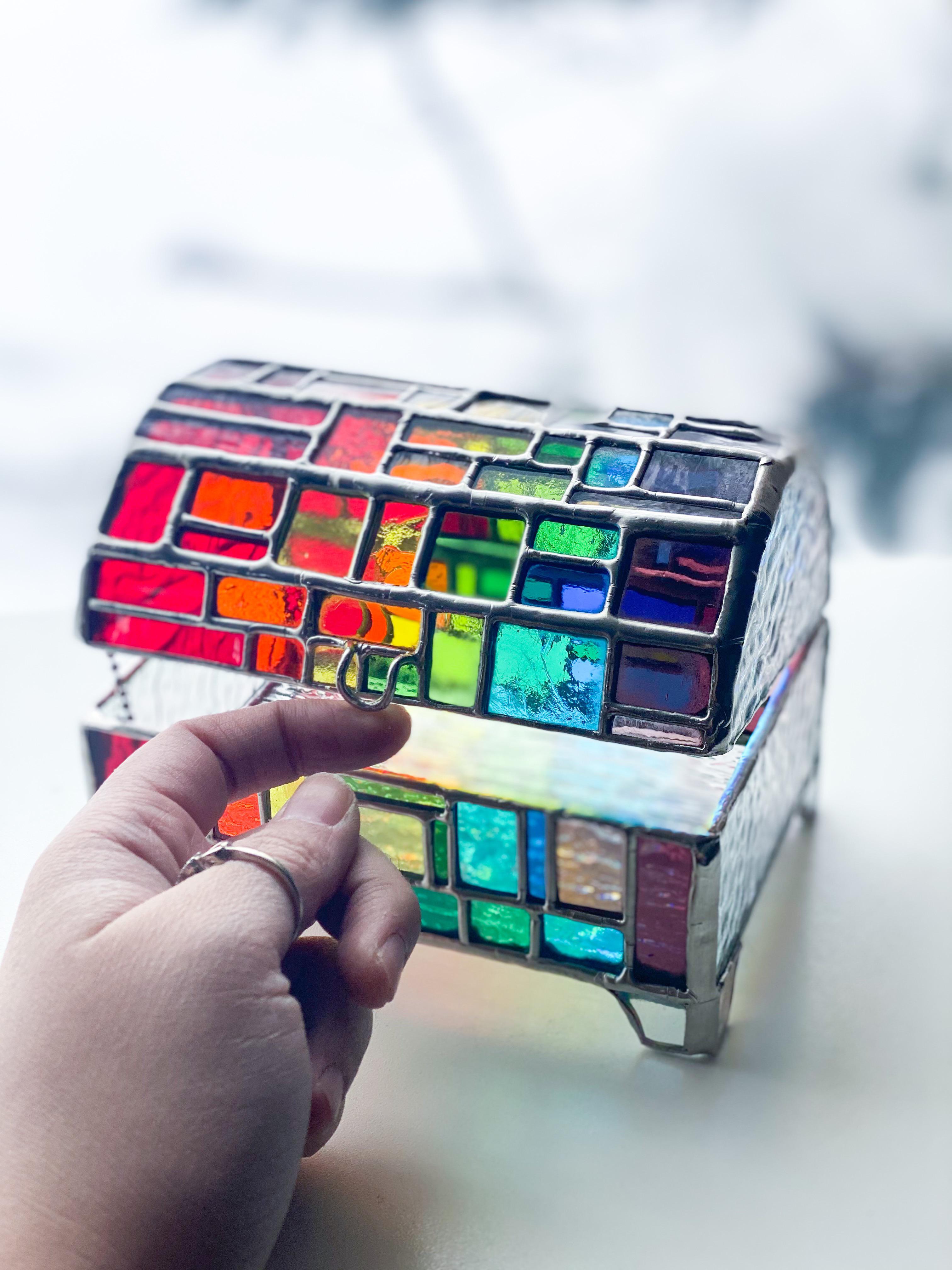 This stained glass rainbow treasure chest! r/DesignPorn