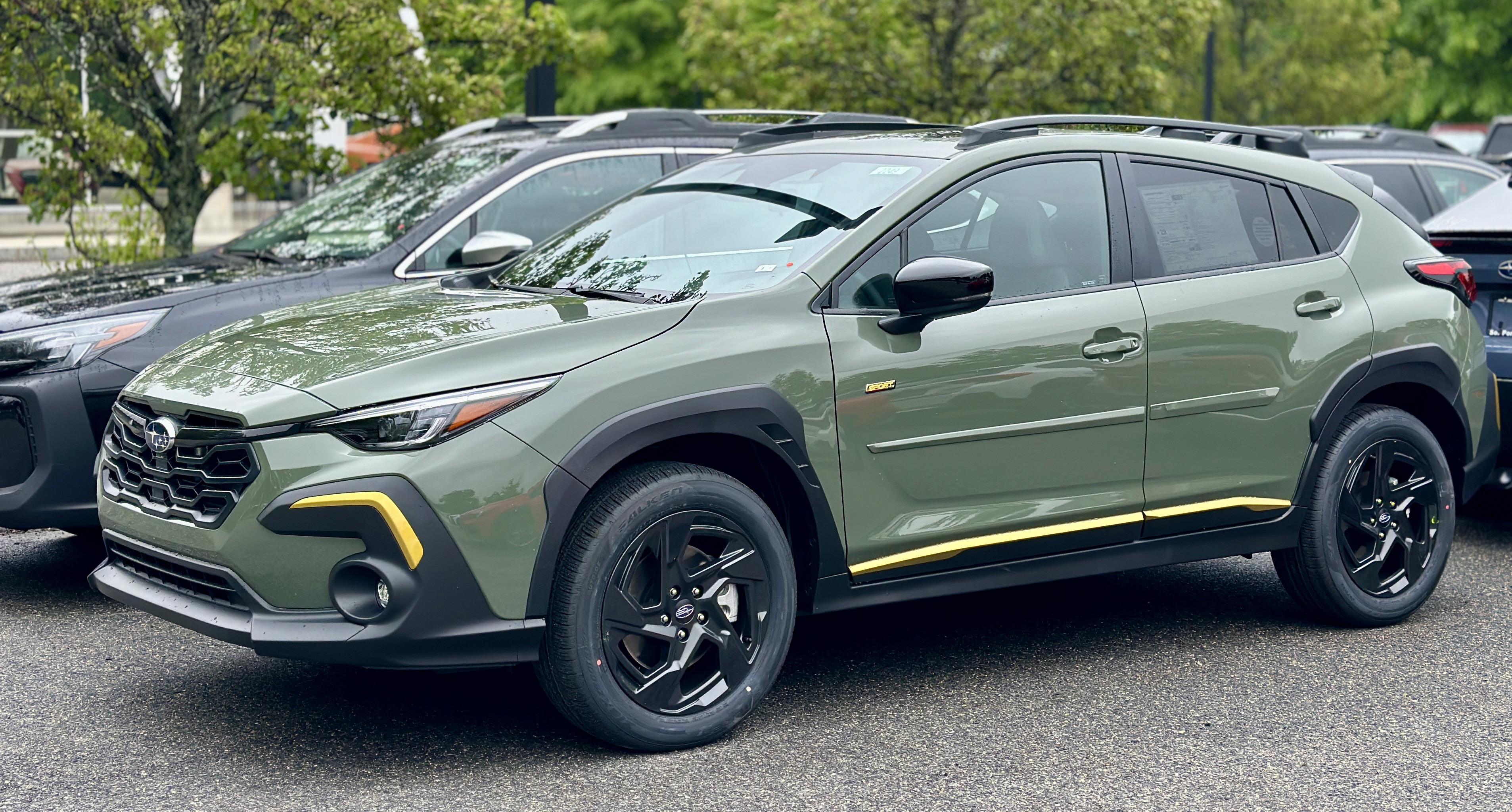 24 Sport in Alpine Green r/Crosstrek