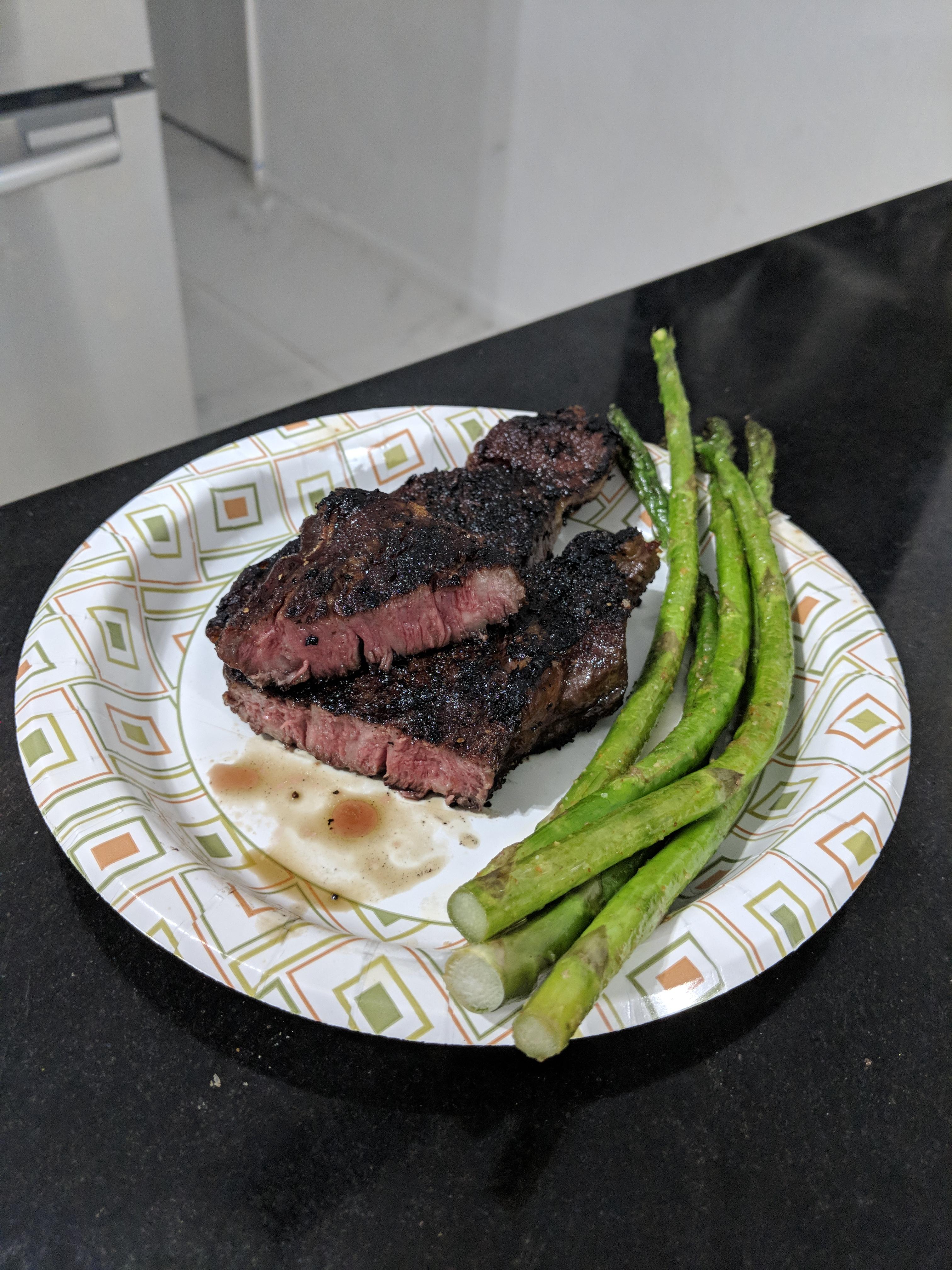 Reversed seared Chuck Eye Steak & Garlic broiled asparagus. r/steak