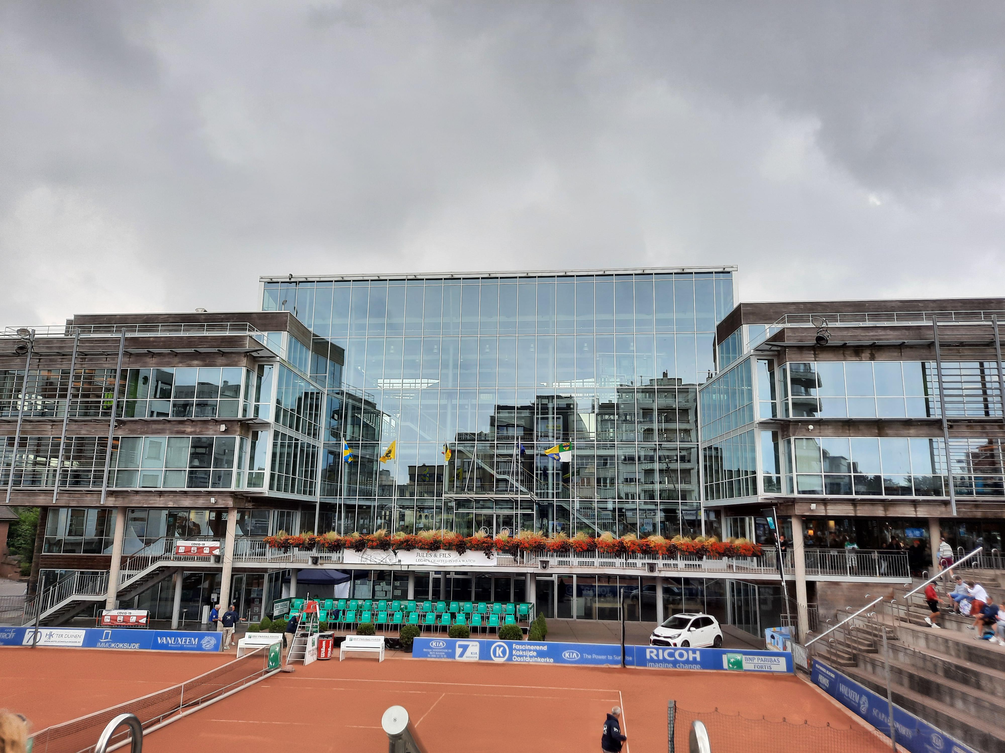 Gemeentehuis, Koksijde, Belgium r/architecture