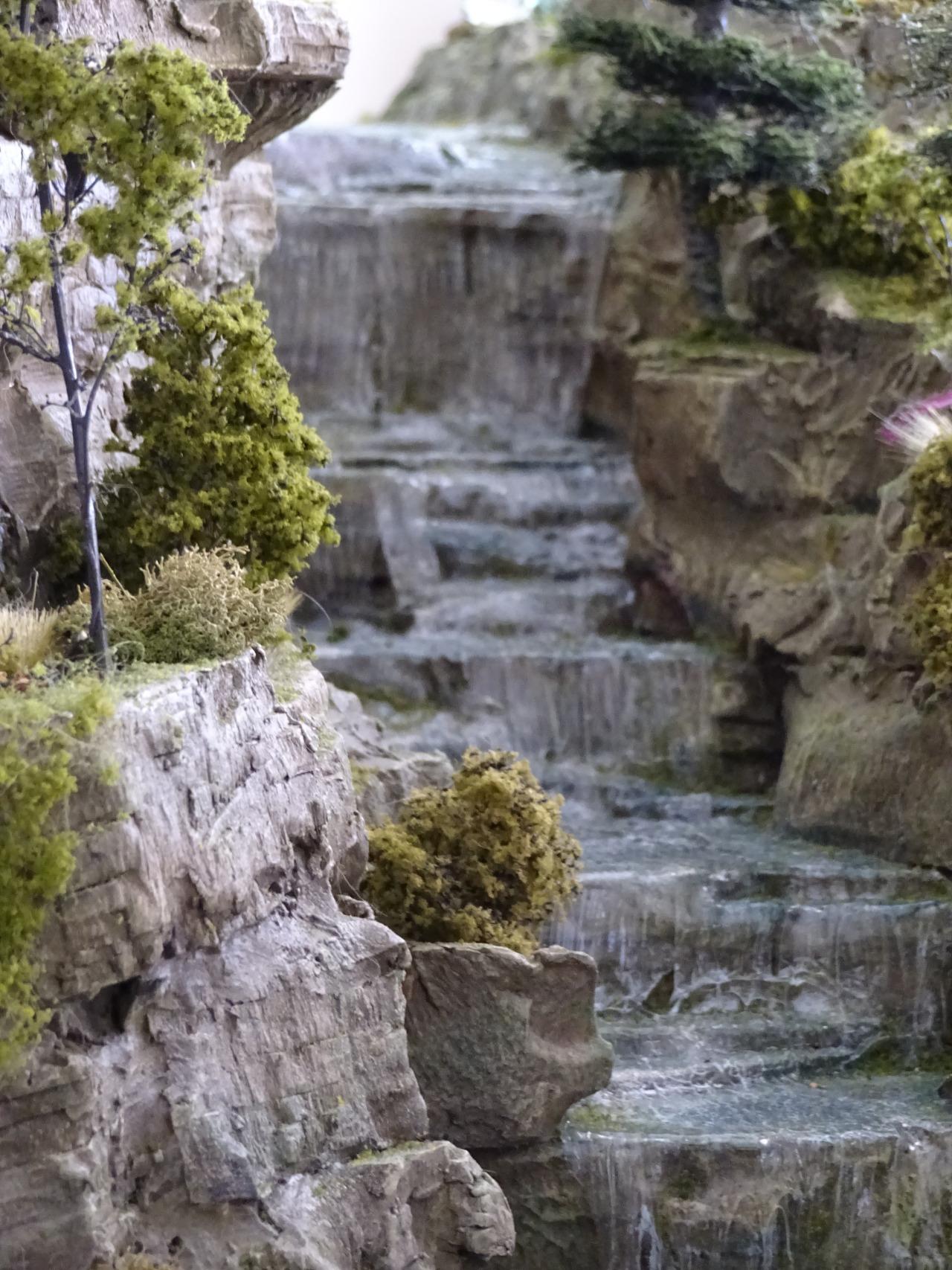 Emerald River Waterfalls, Gripenhem. Woodland Scenics water effects