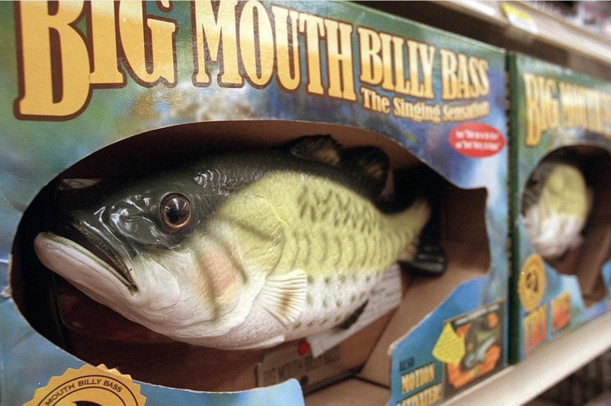 Big mouth Billy Bass r/nostalgia
