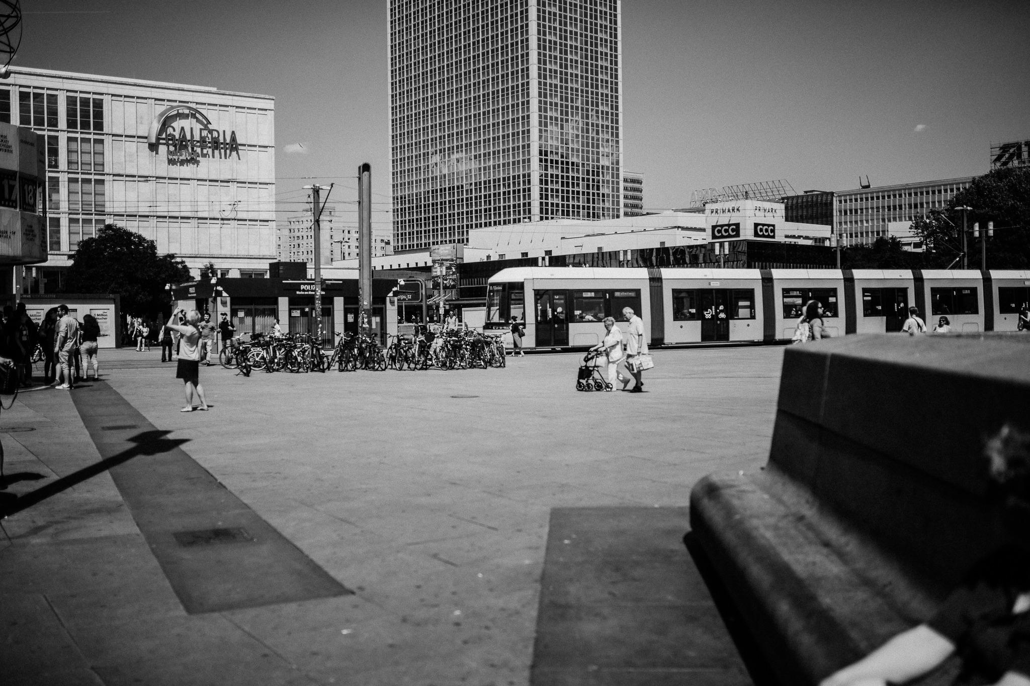 Berlin, Alexanderplatz r/berlin