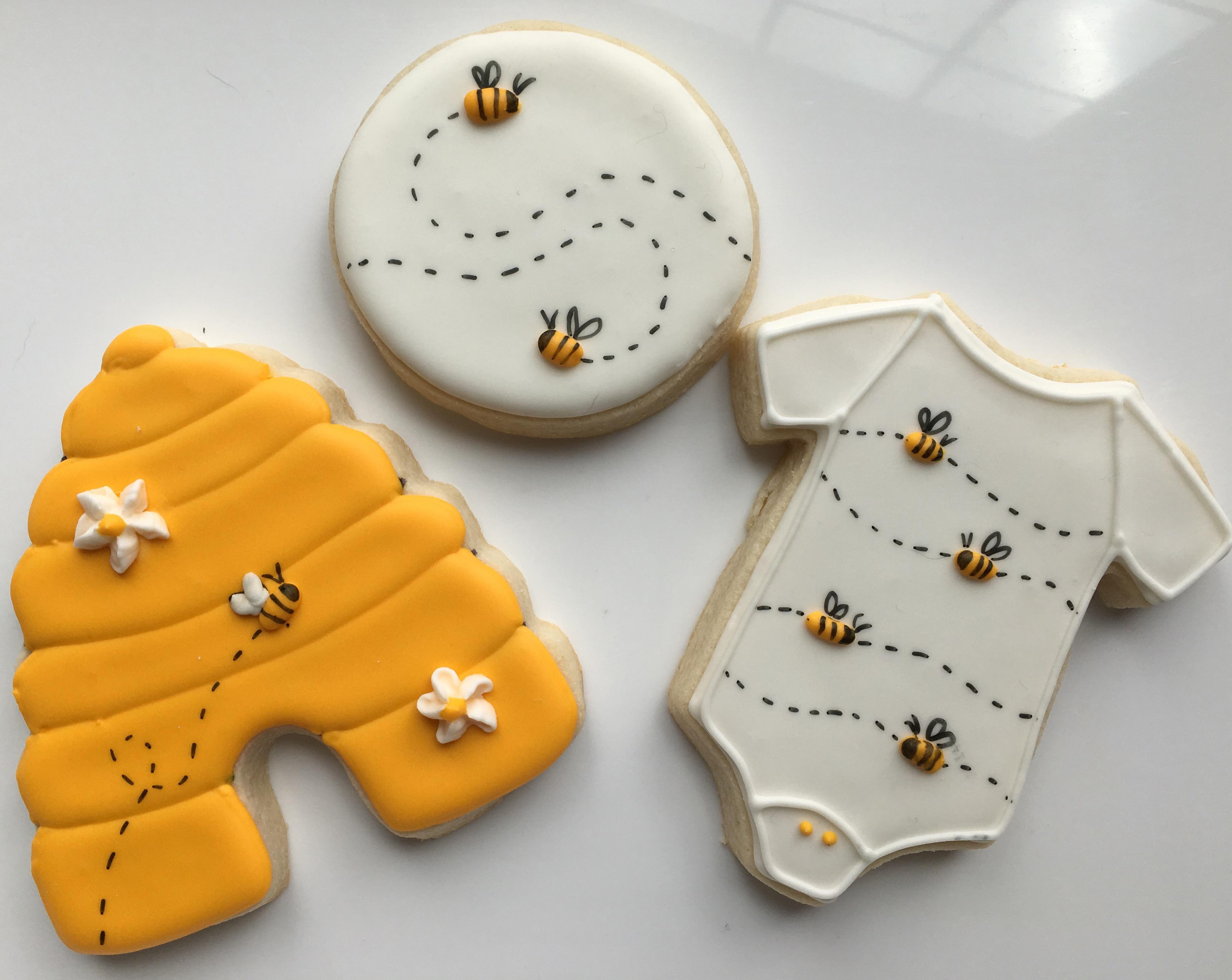 41 Hilarious Baby Shower Bee Puns Punstoppable 🛑