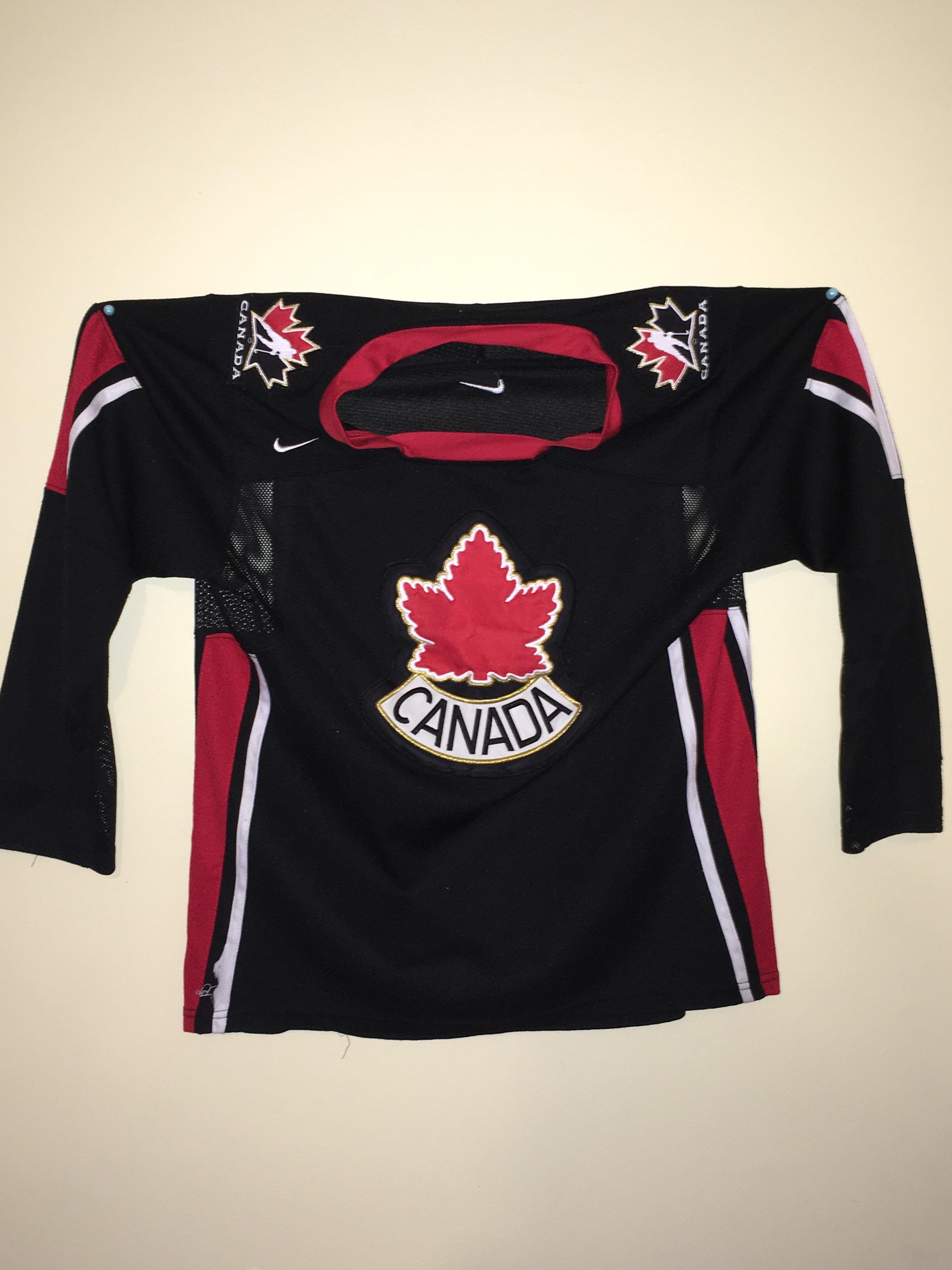 Finally found my favourite Team Canada jersey! r/hockeyjerseys