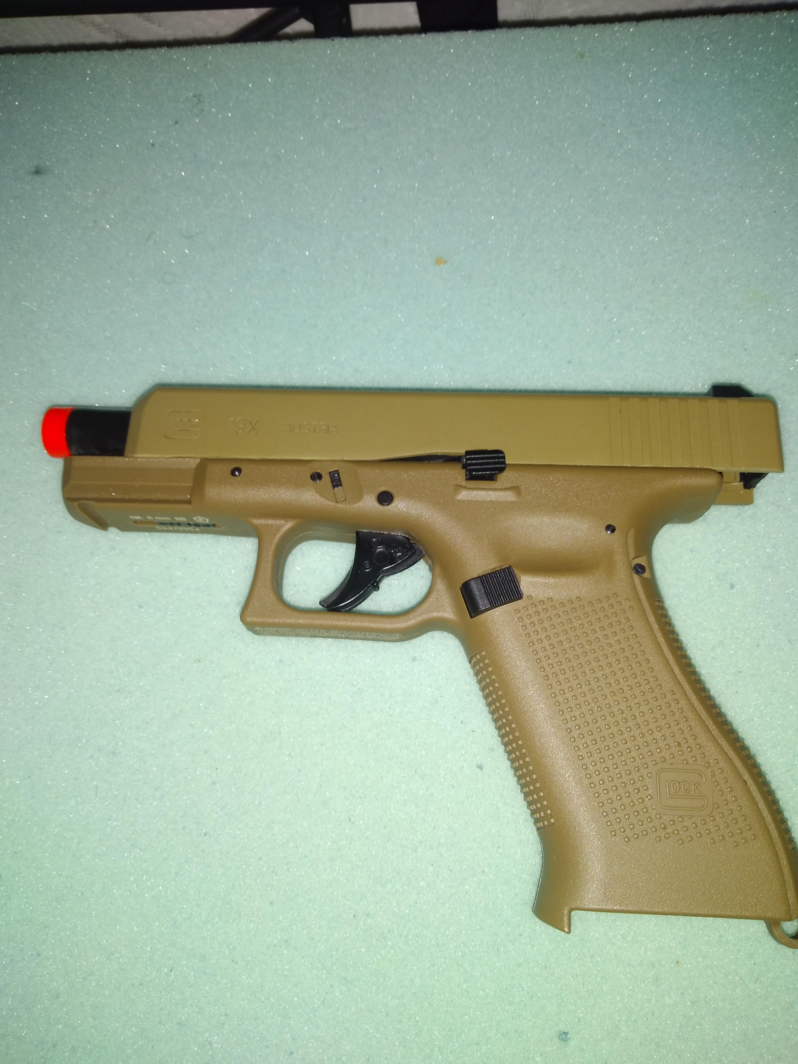 Glock 19x halfblowback r/airsoft