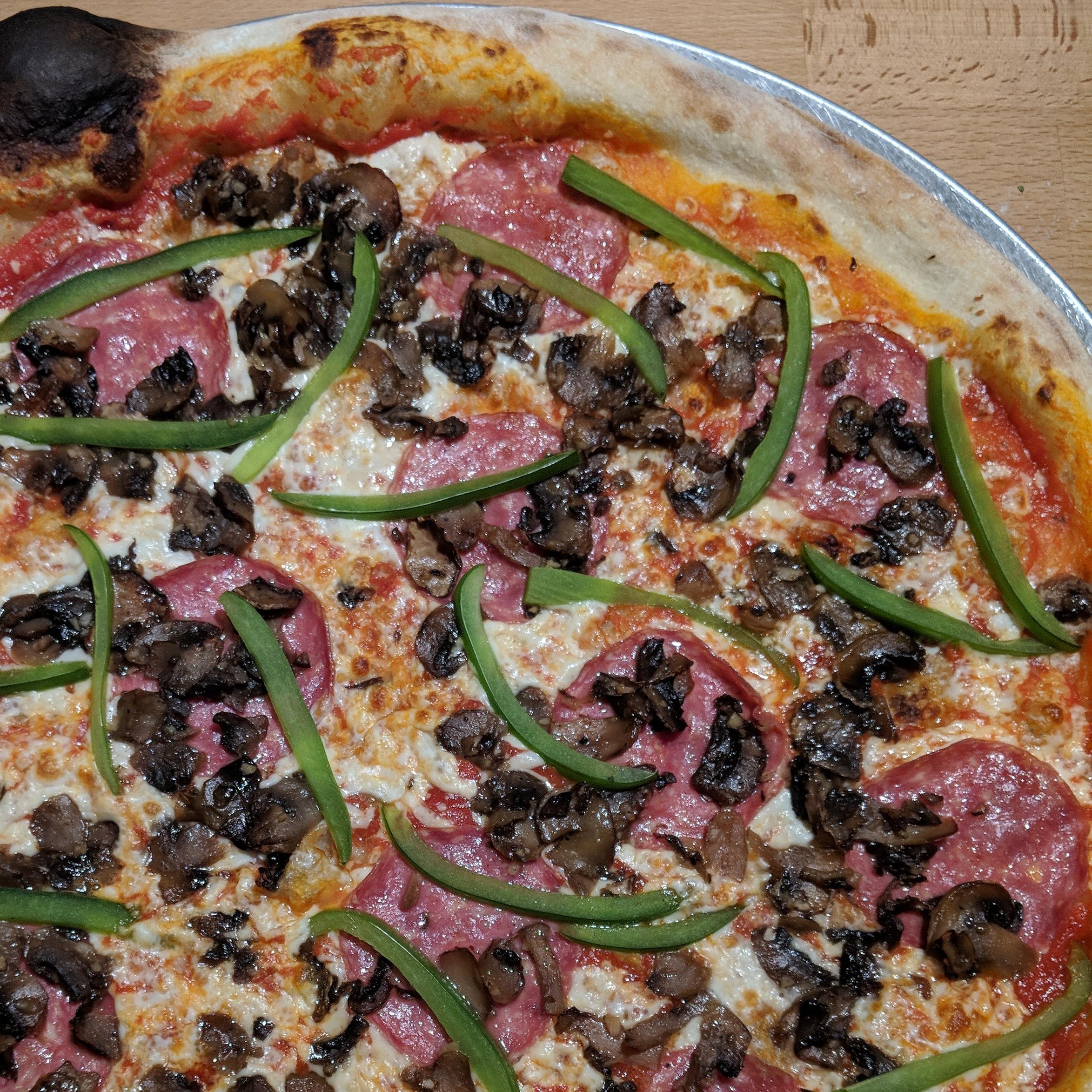 Genoa salami, honey garlic roasted mushrooms, green peppers and