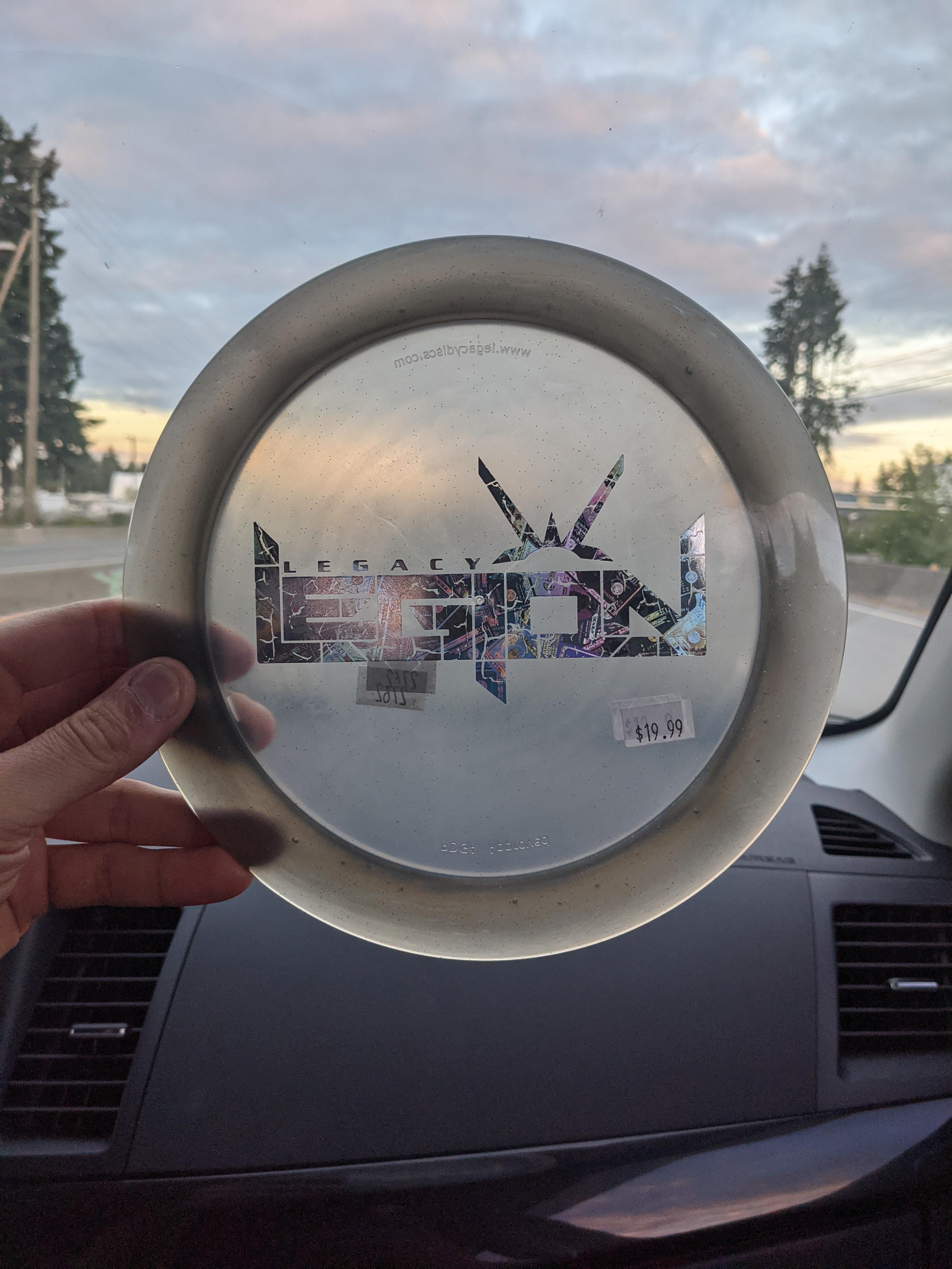 Buddy just bought this cool looking disc at tourney, he bought it for