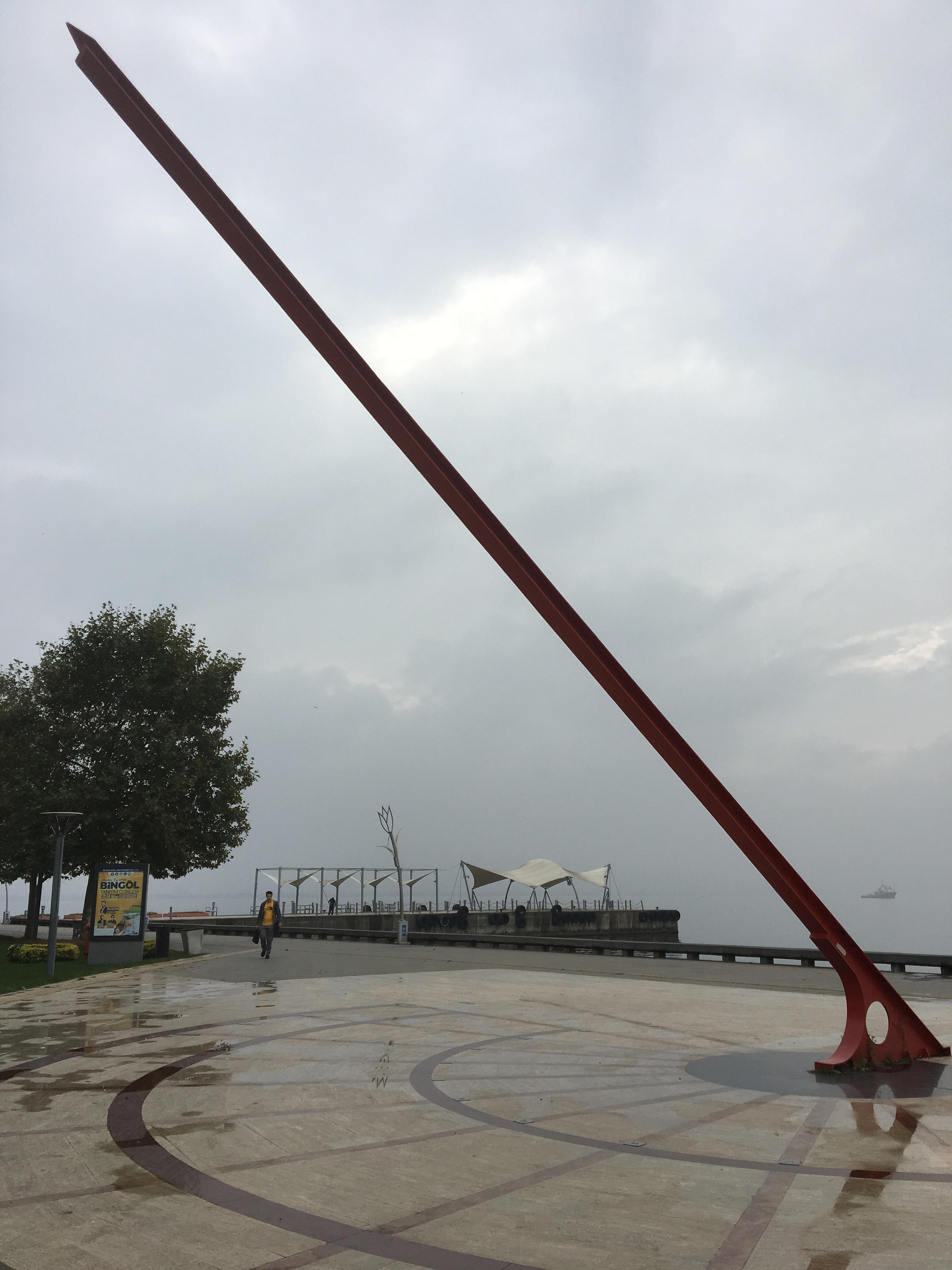 My city has a giant sun clock r/mildlyinteresting