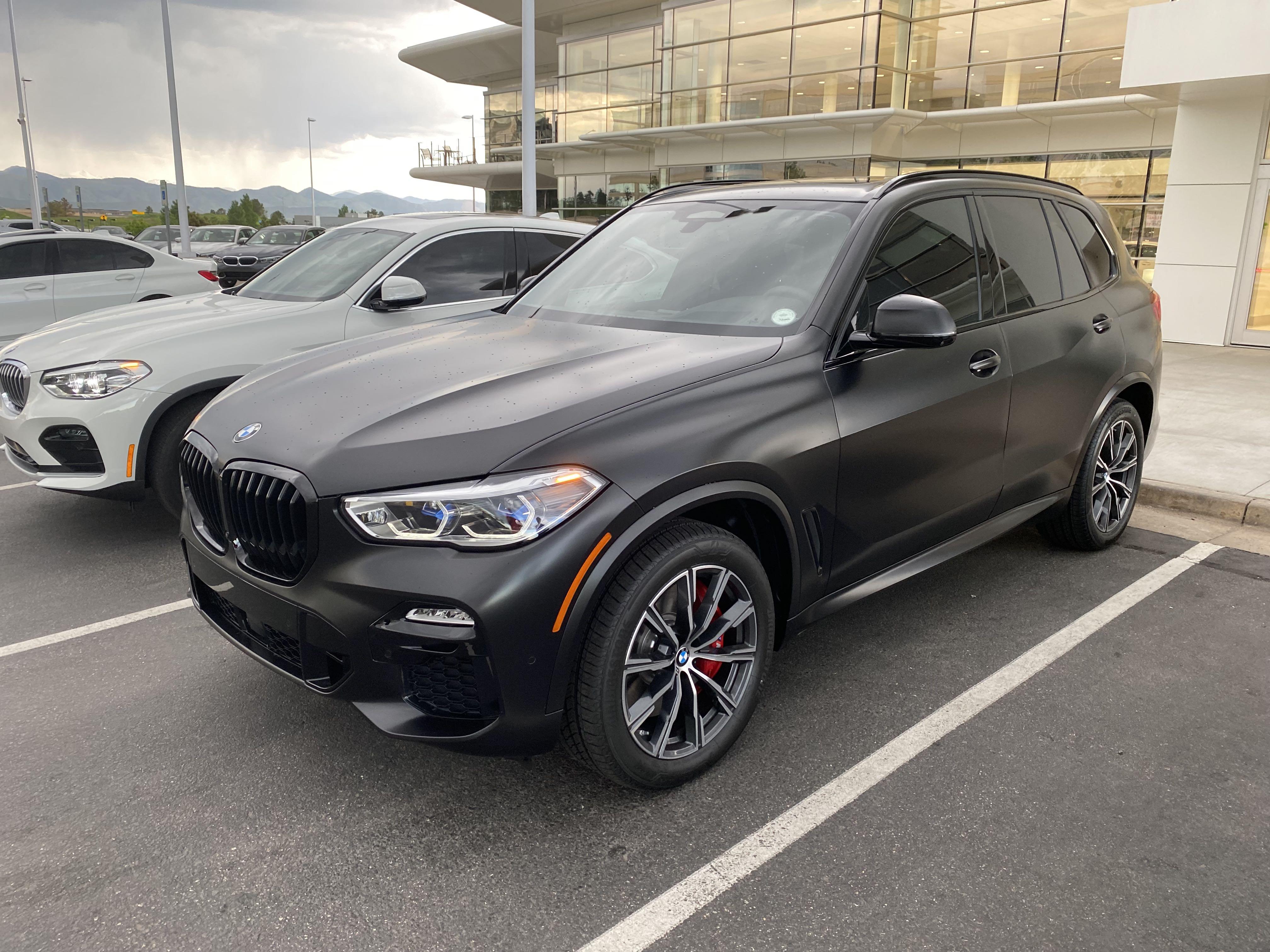[OC] New Ride Day - Frozen Black X5 M50i : r/BMW