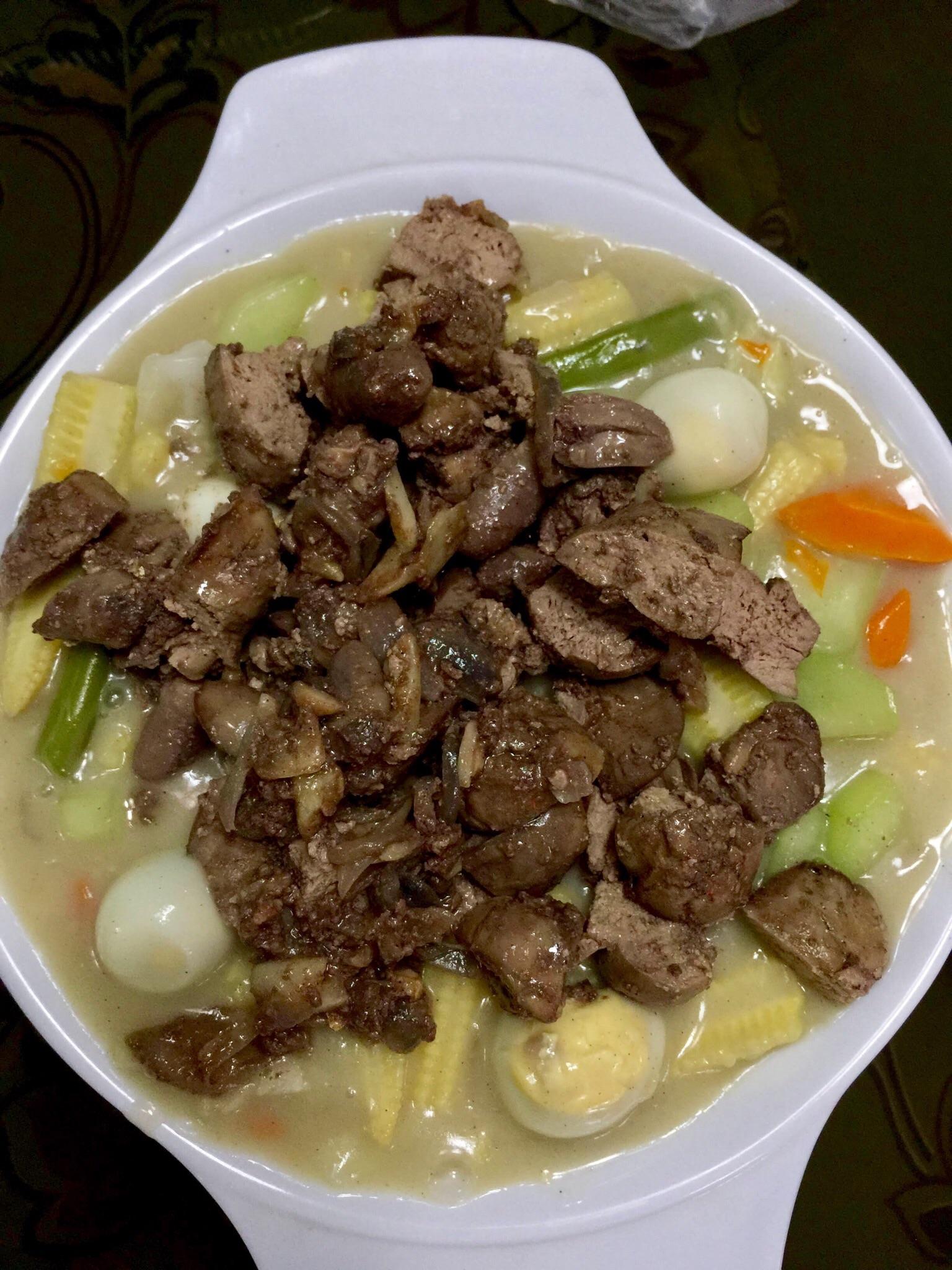 Early dinner guys. Chopsuey with mushroom soup, quail eggs and chicken