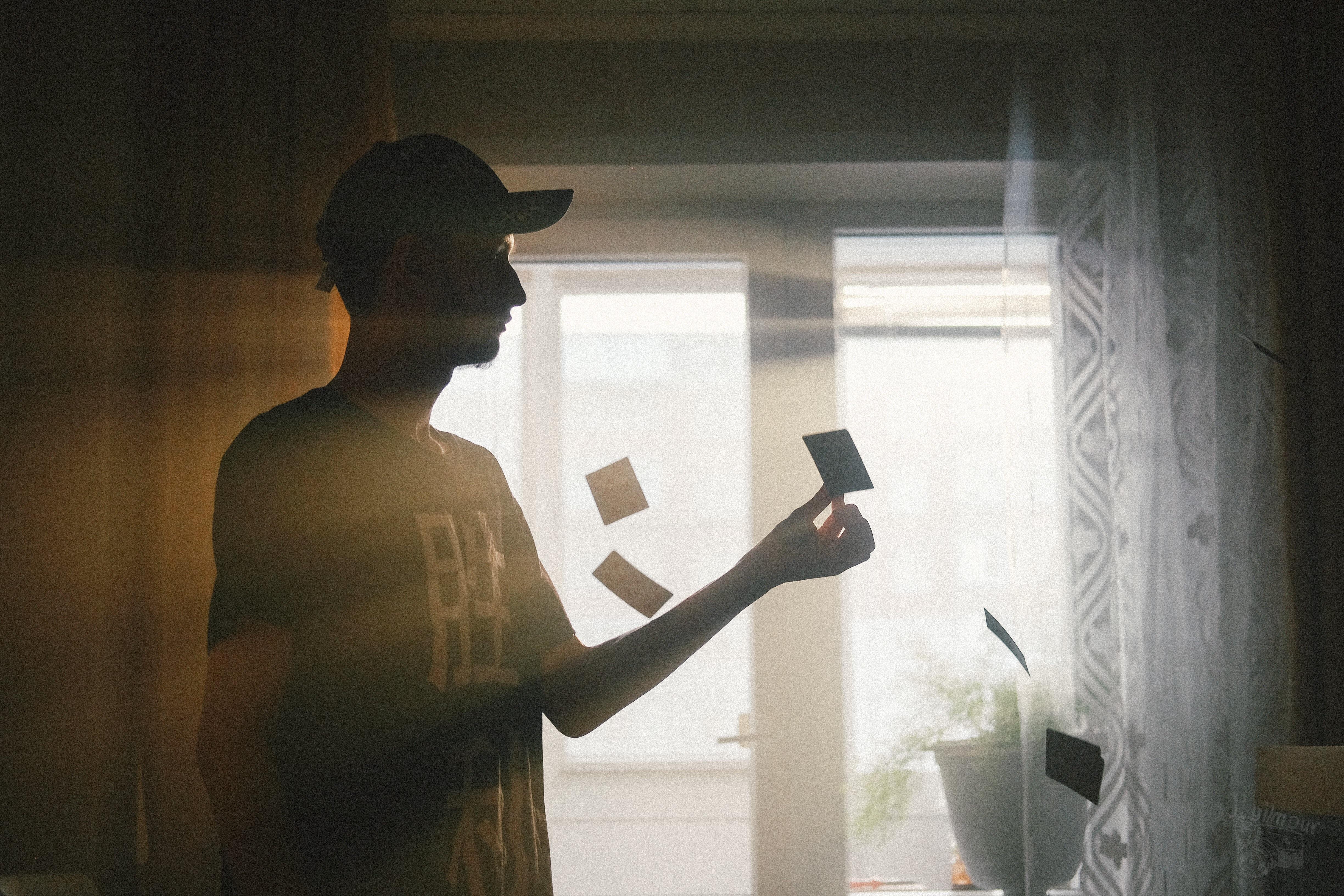 Dude with cards [xt1] fujix
