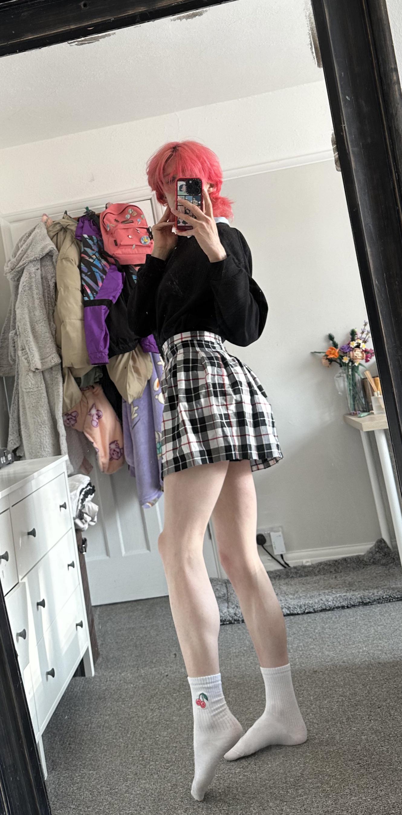 hi pretty boys 💕💕💕💕 : femboy