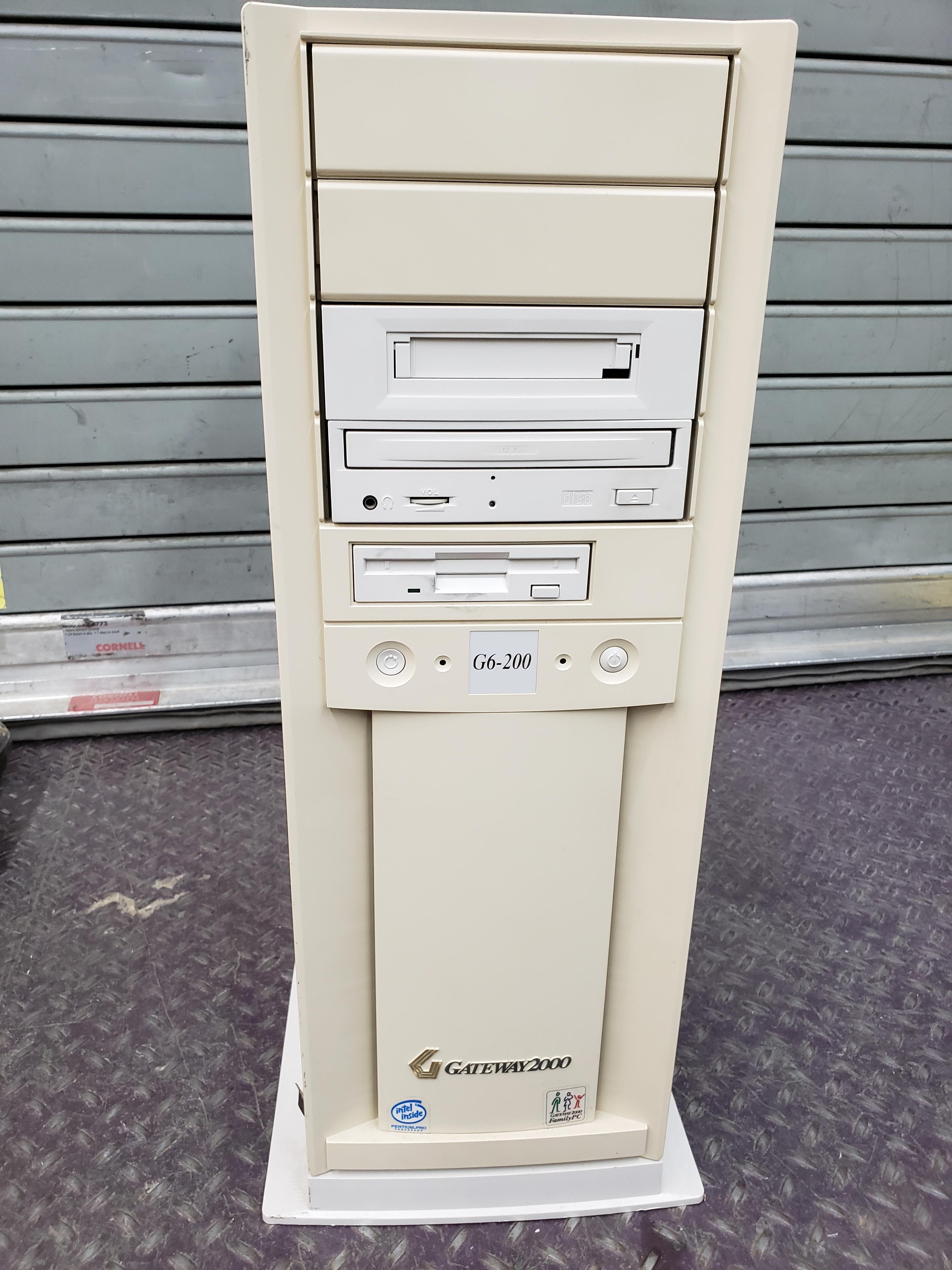 Gateway G6 200 Desktop Computer. r/retrobattlestations