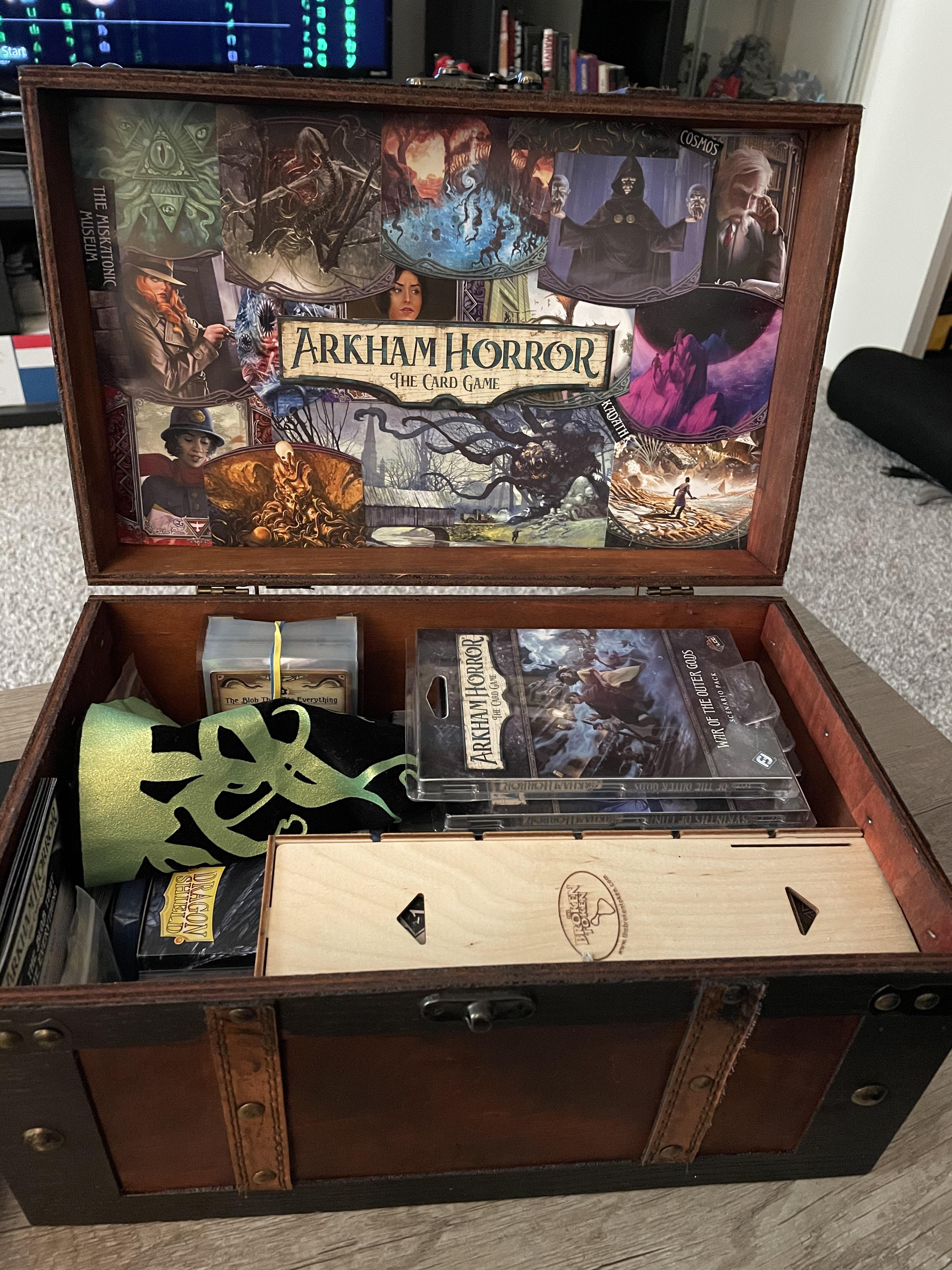I took a box from hobby lobby and turned it into my Cthulhu Crate! r