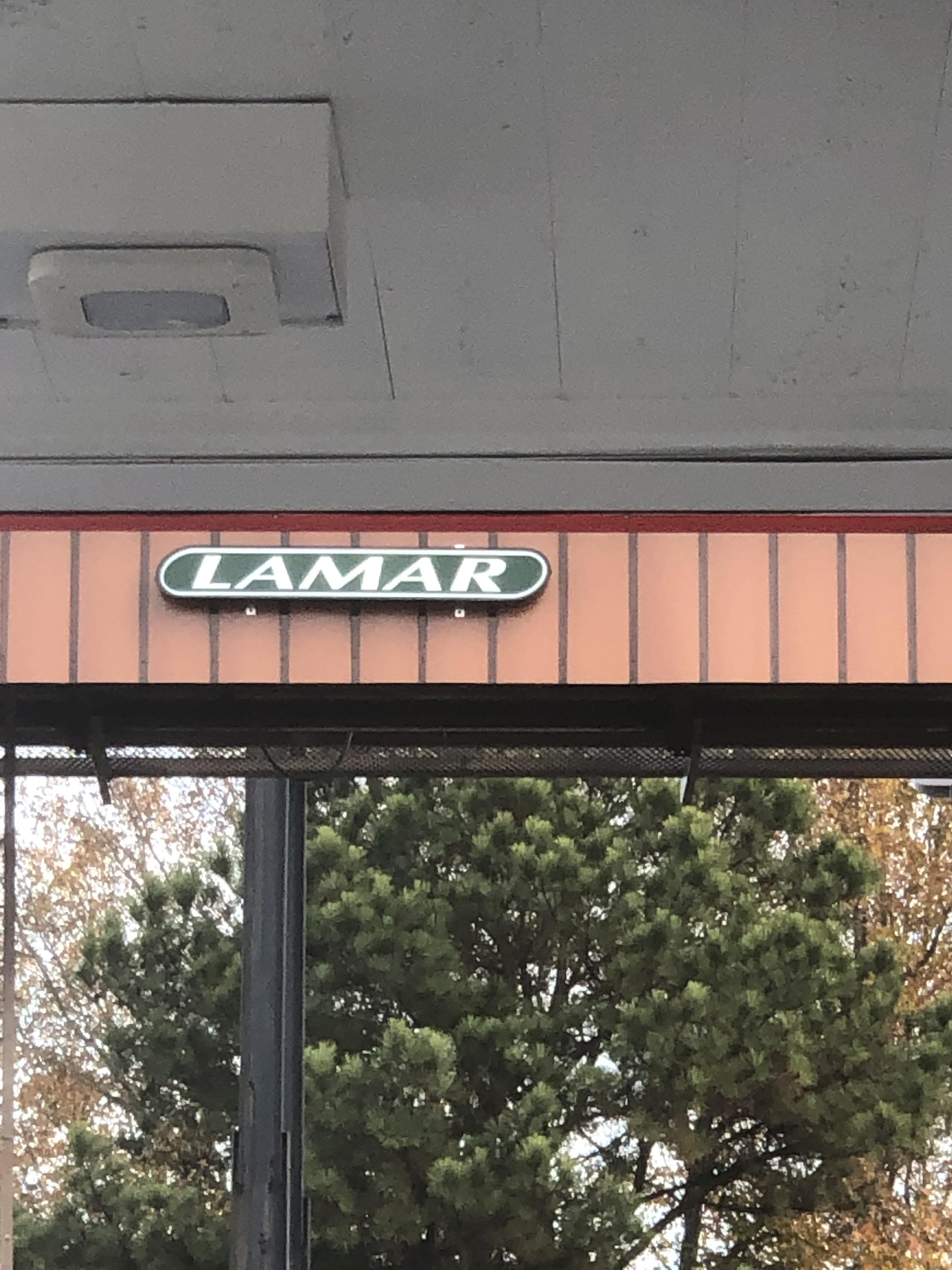 I didn’t know Lamar had his own billboard company r/HalfLife