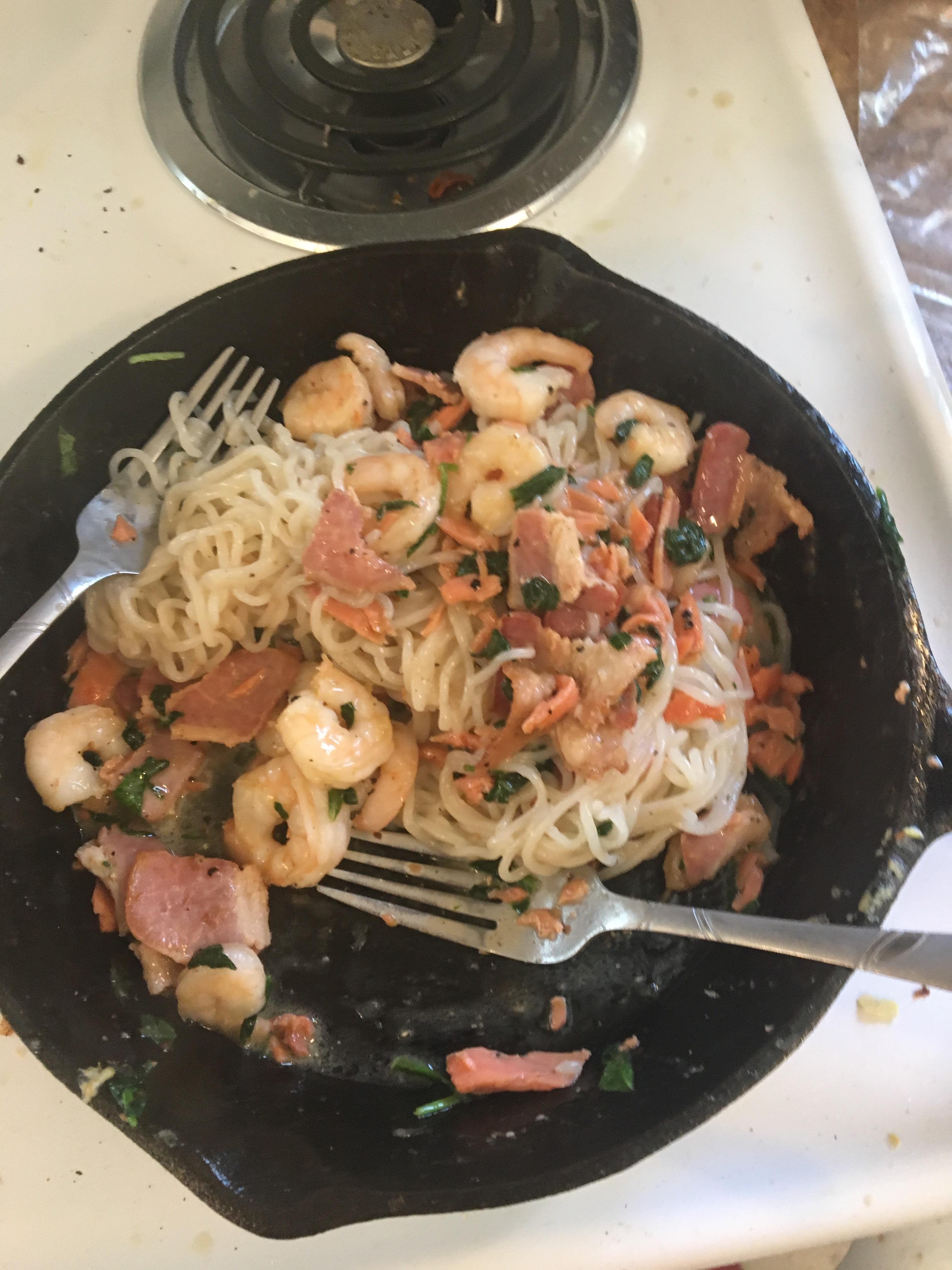 Creamy Coconut Bacon and Shrimp Pasta 5 net grams a serving. r