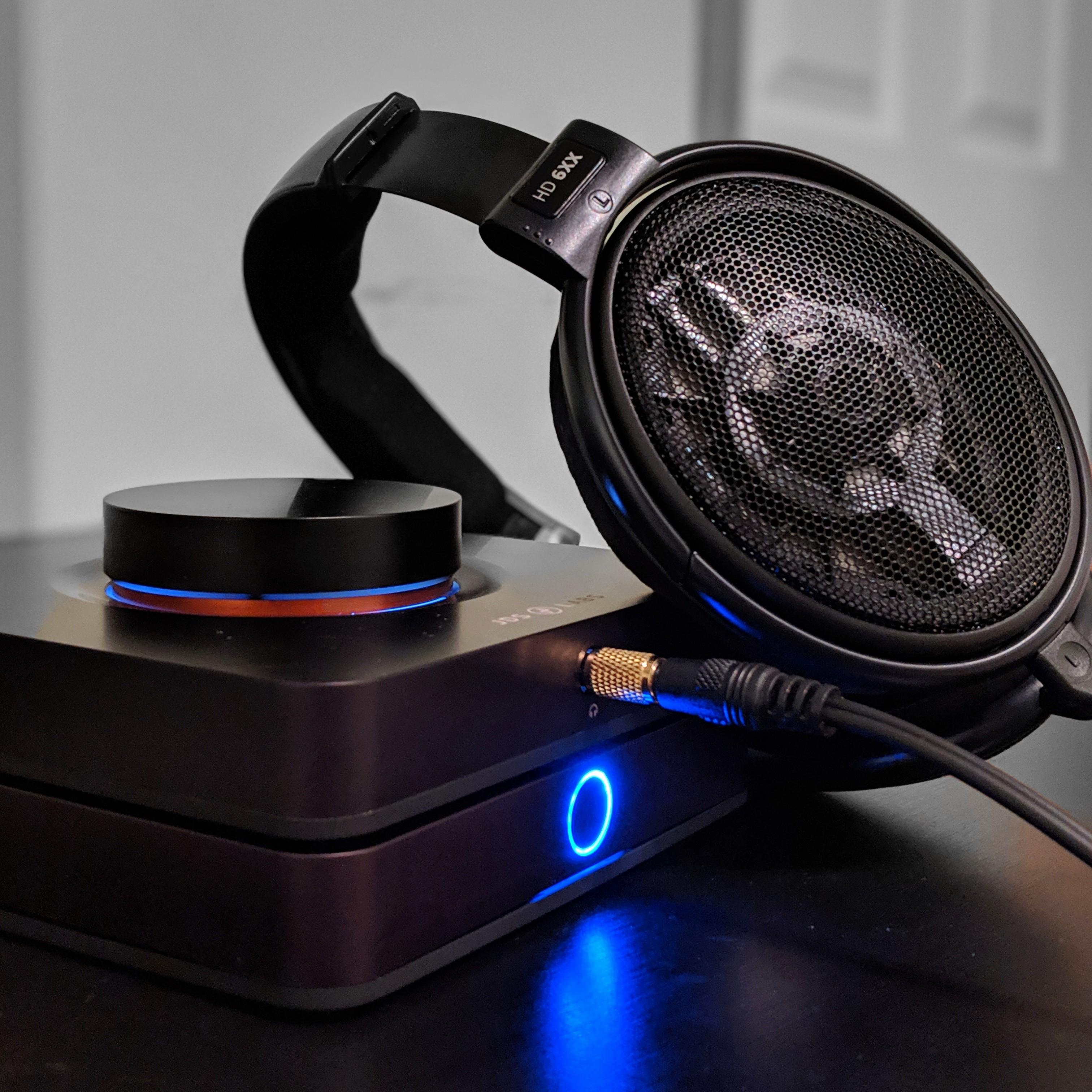 Pitch Black Sound (JDS El Stack + Massdrop × Sennheiser HD 6XX