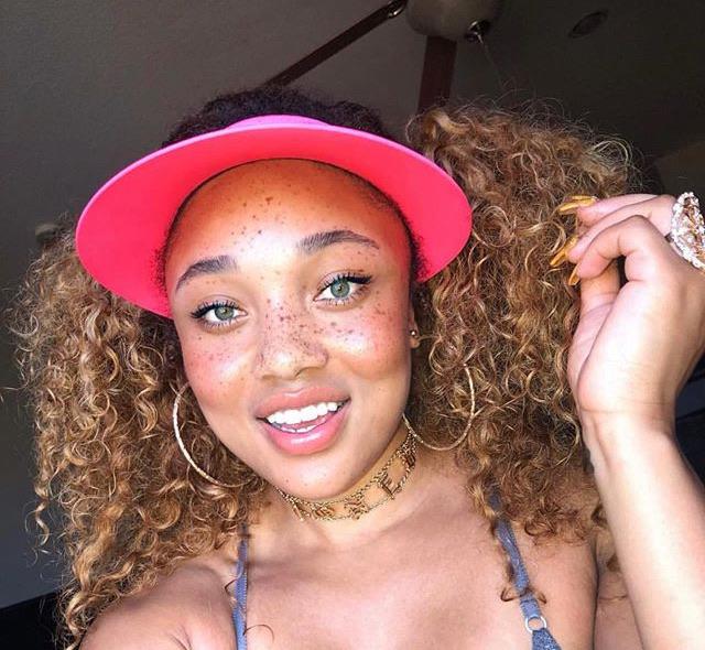 Lorraine Ward r/HoopEarrings