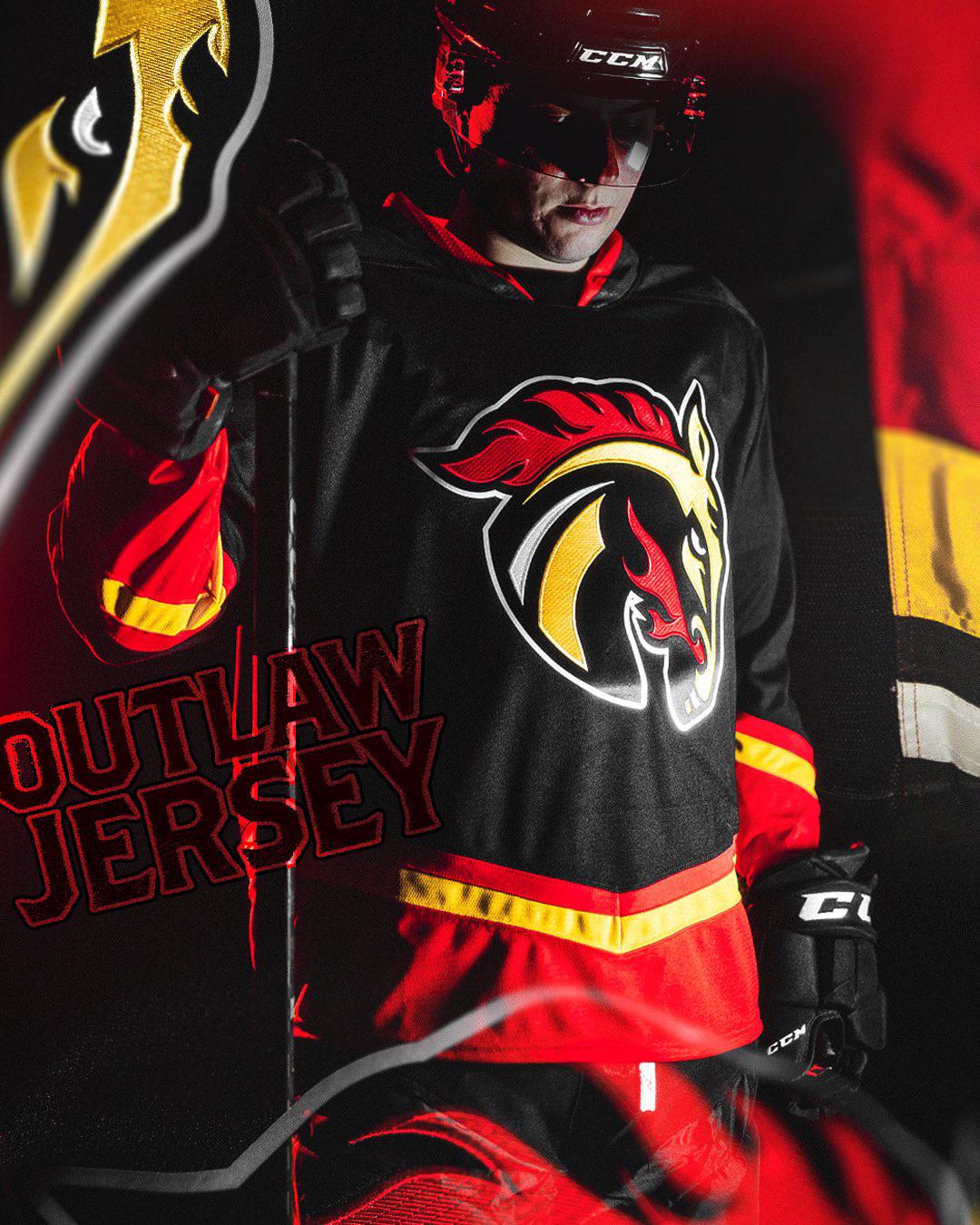 Calgary Wranglers third jersey revealed 🐴 🔥 r/CalgaryFlames
