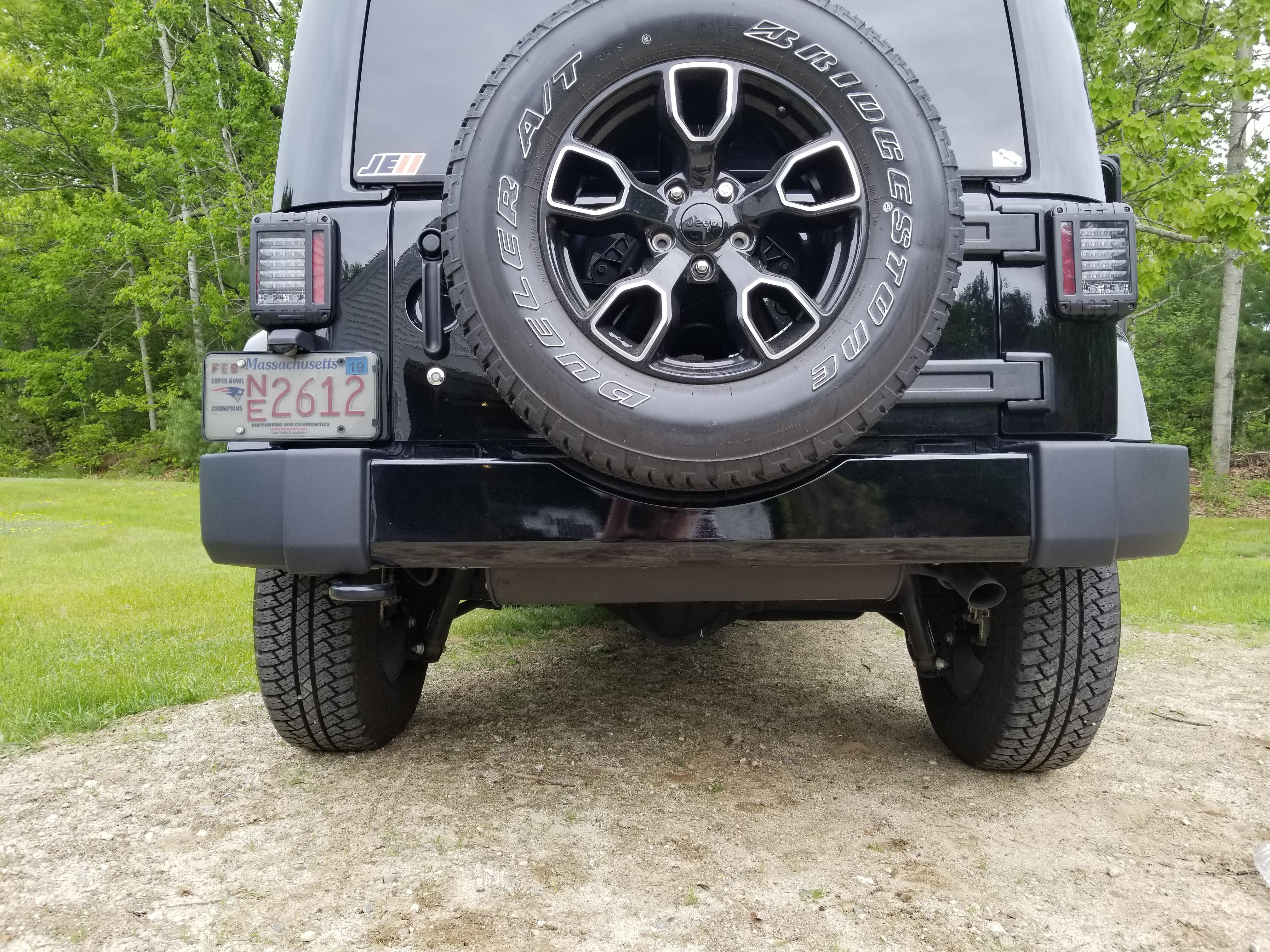 Today's project completed..Muffler painted r/Wrangler