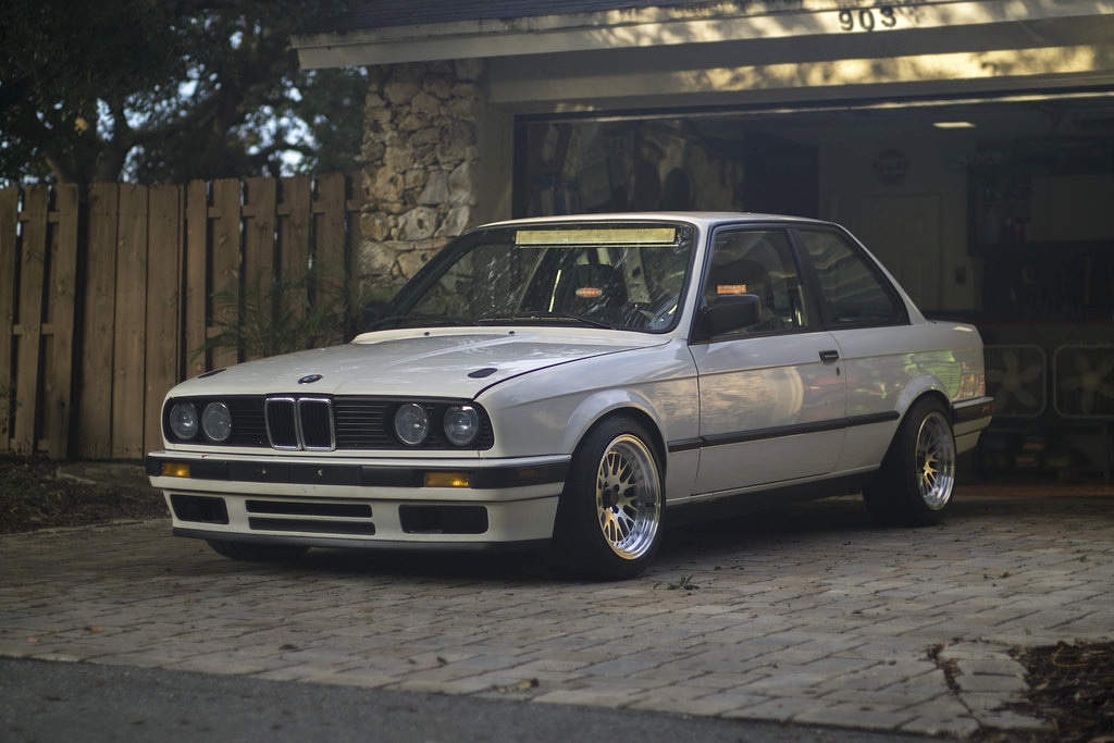My E30 M52. Freshly detailed and just listed for sale / BMW