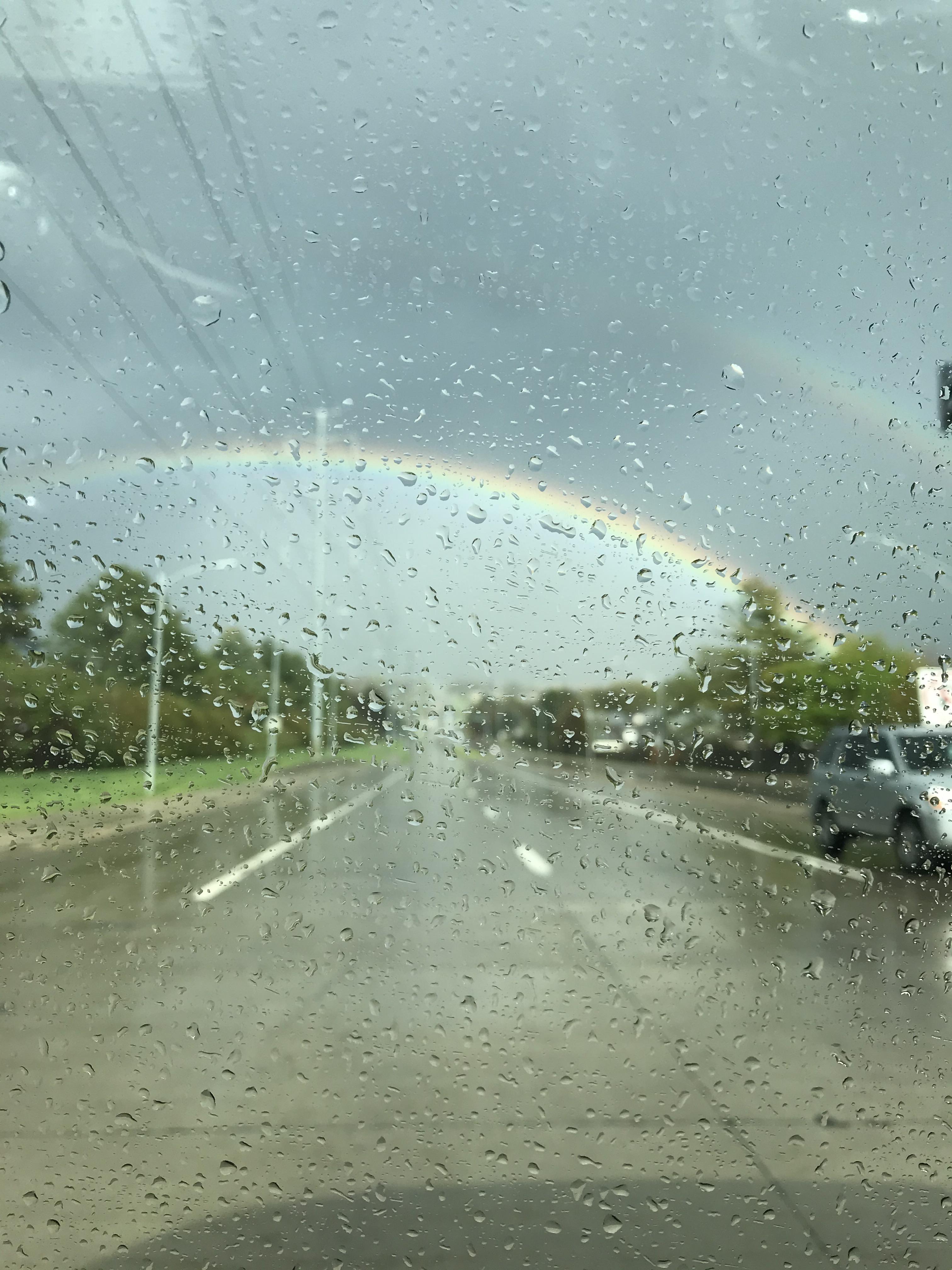 A double rainbow at about 530 pm, april 25, in west Omaha r/Nebraska