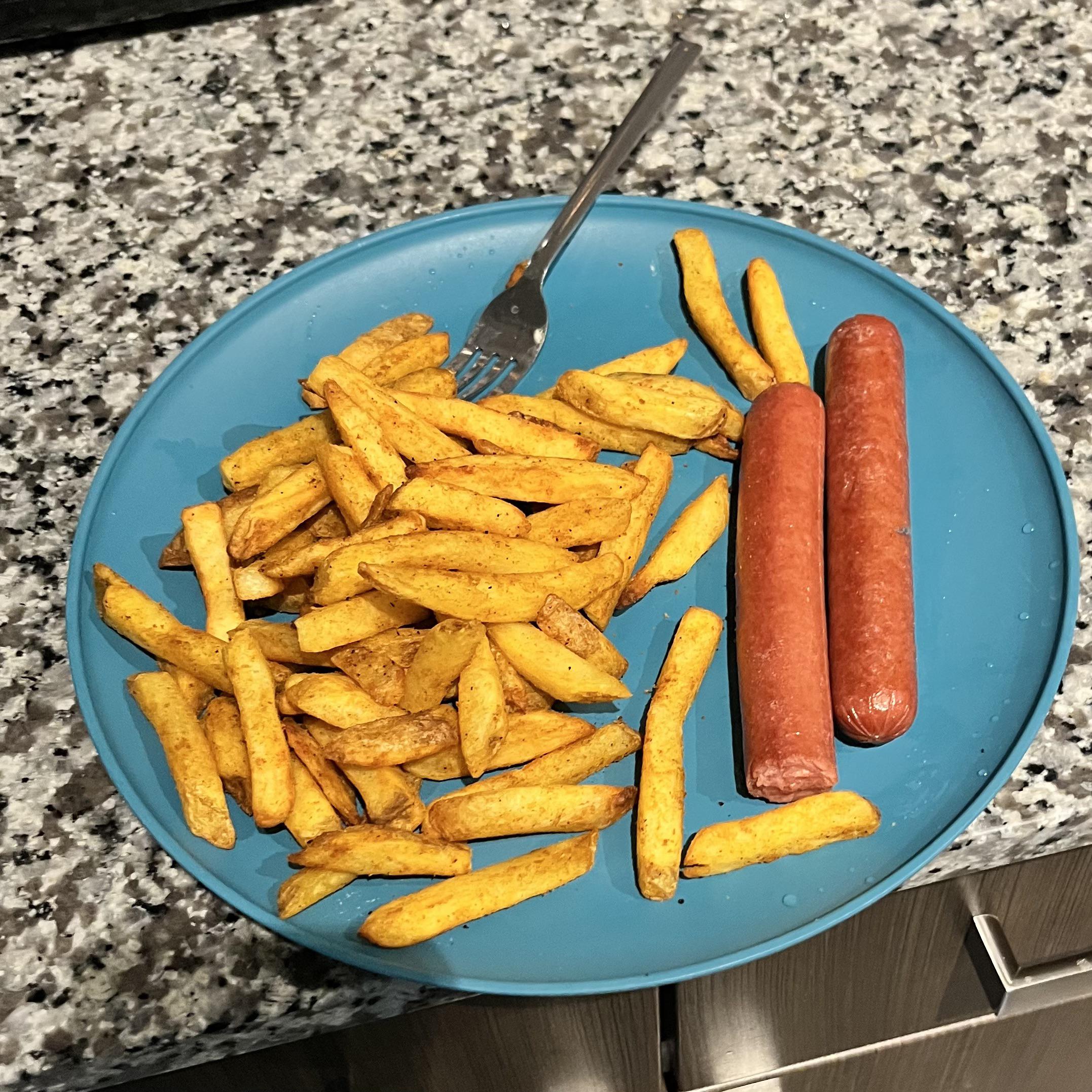 some nathans hot dogs from the skillet and air fryer fries r/shittyfoodporn