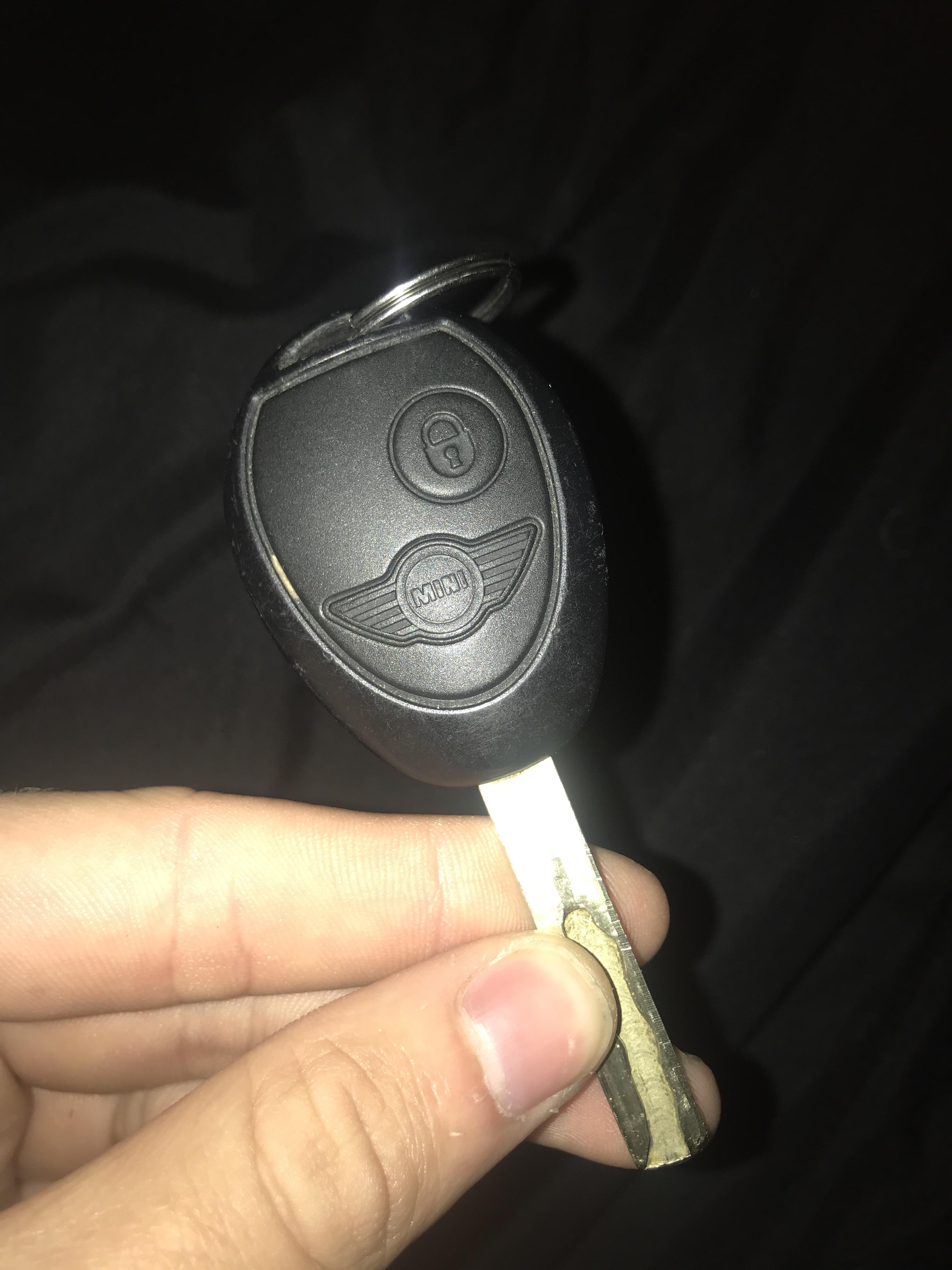I bought a 2003 Mini Cooper and the key didn’t work. I opened it up and
