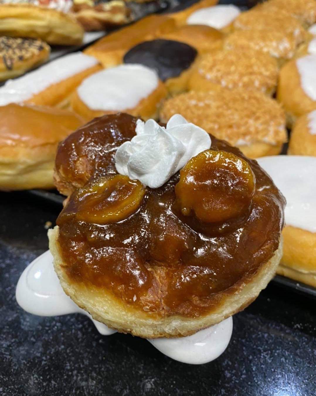 The BANANAS FOSTER DO’SANT at Donut Central, Columbus, IN r/donuts