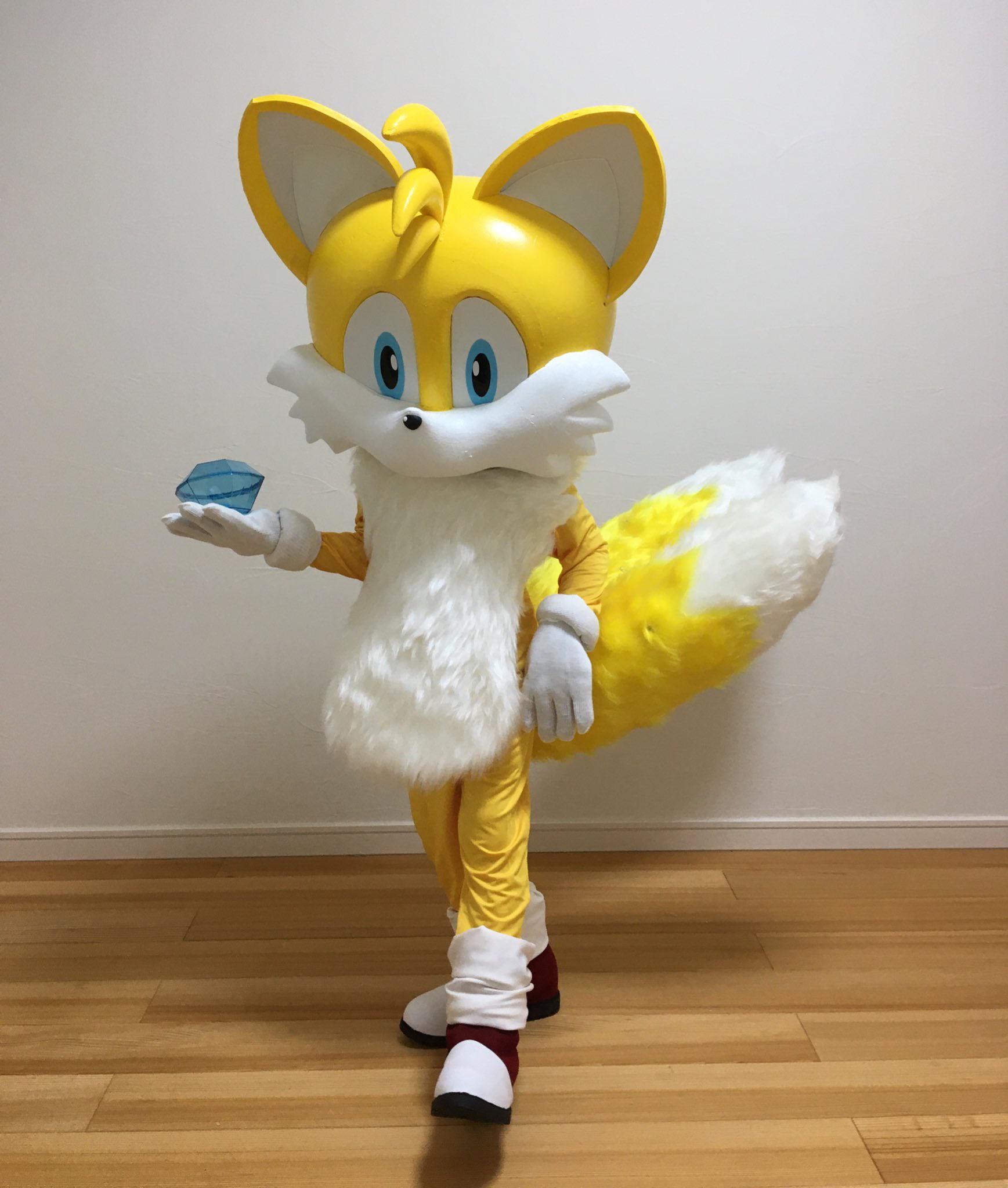 Beautifully made tails costume by framboraspberry on Twitter r