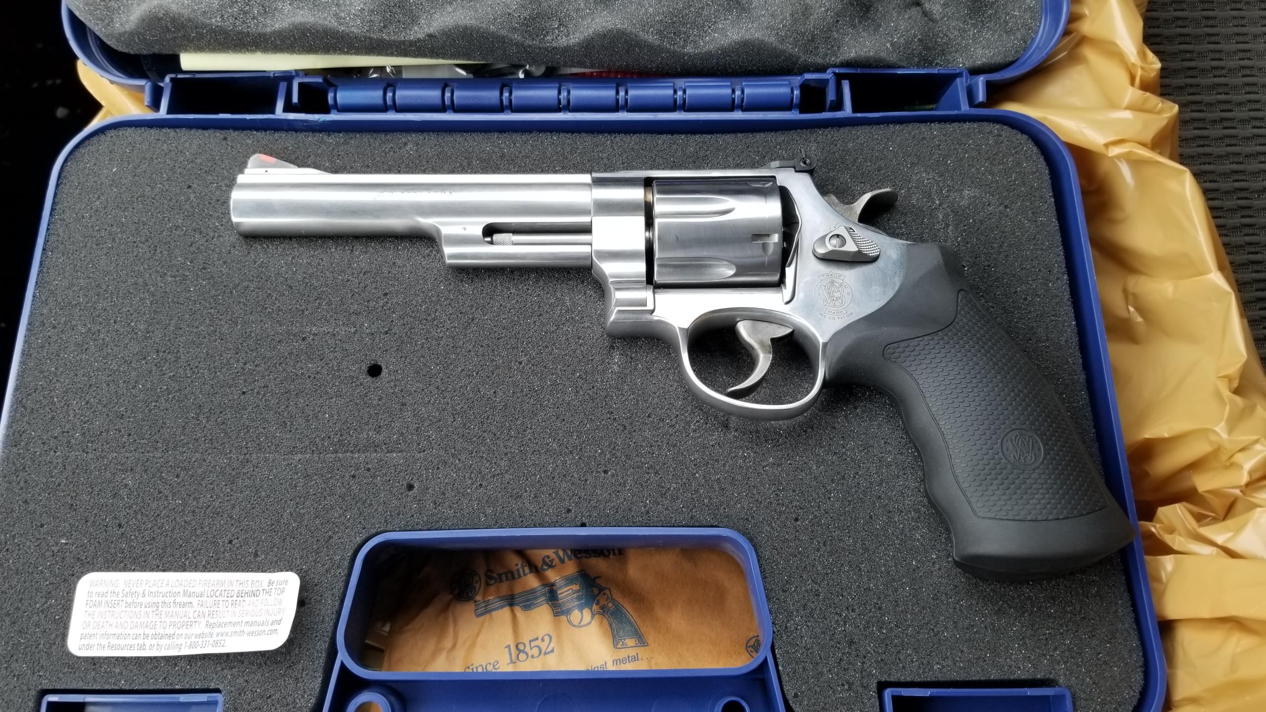 Wheel Gun Wednesday S&W 629 .44 Mag r/guns