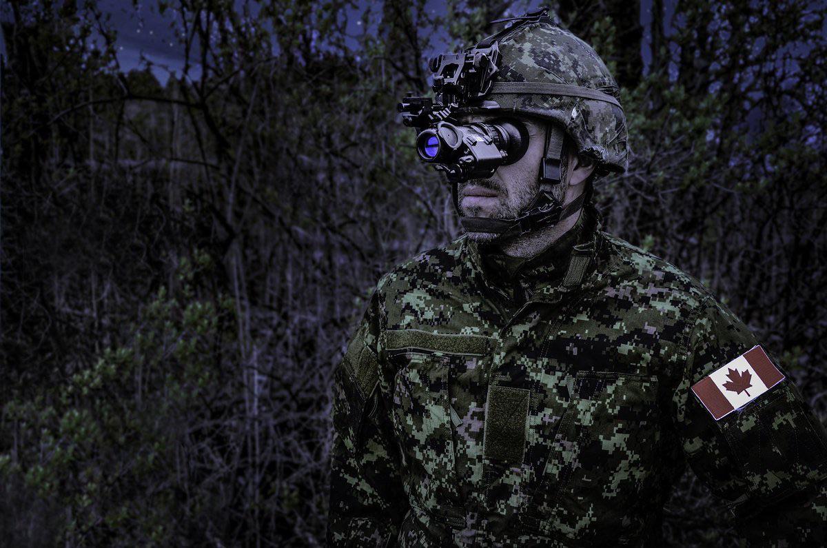 Canadian soldier testing the CADEX night vision monopod [1200x795] r